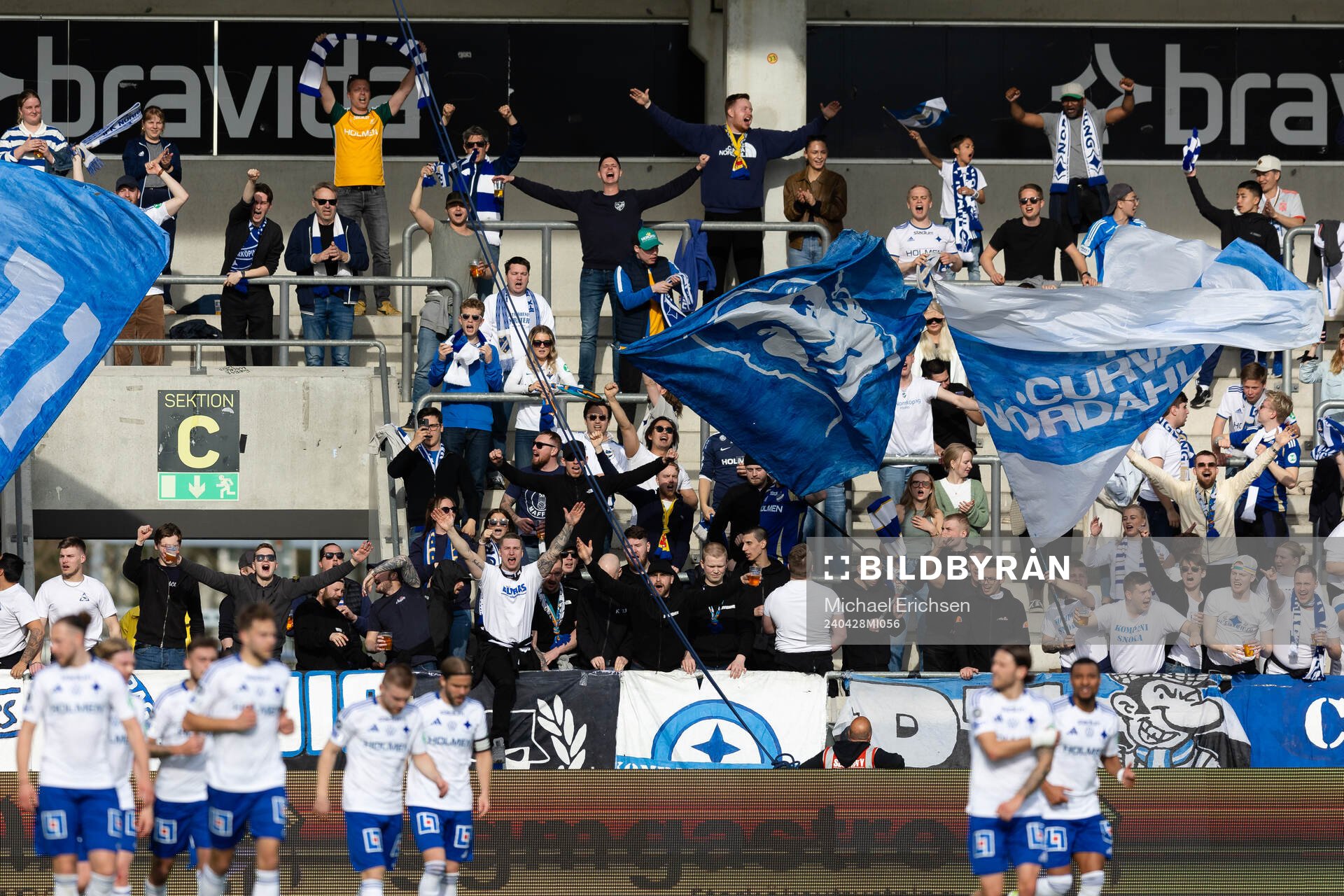 IFK Norrköpings supportrar jublar
