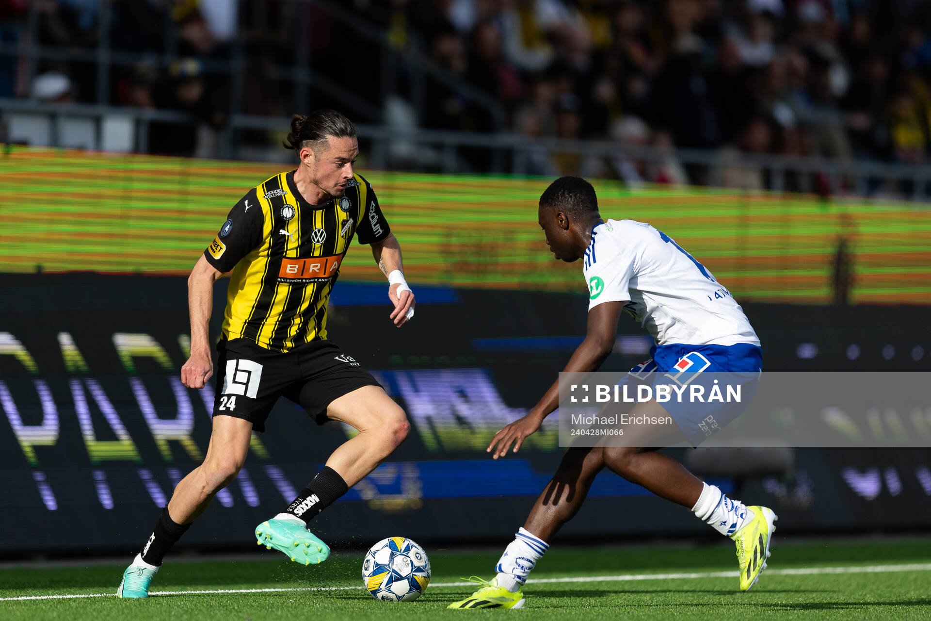Häckens Amor Layouni och IFK Norrköpings Yahya Kalley
