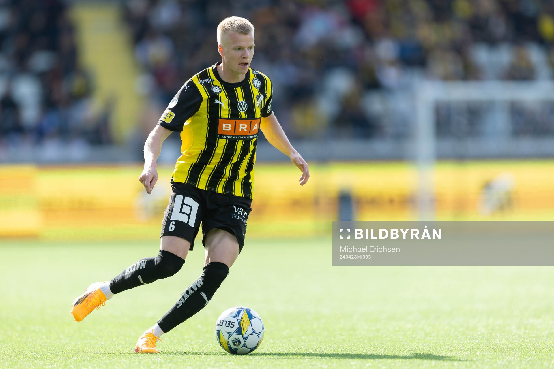 Häckens Axel Lindahl under fotbollsmatchen i Allsvenskan mellan Häcken och IFK Norrköping den 28 april 2024 i Göteborg. 