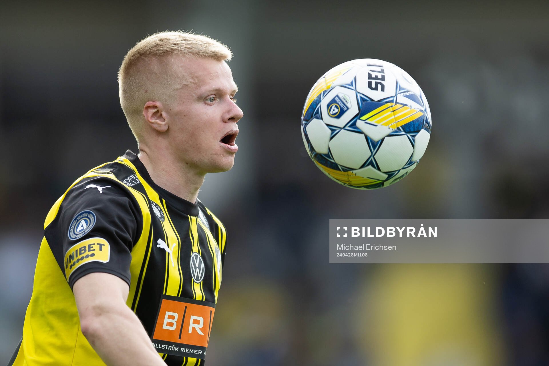 Häckens Axel Lindahl under fotbollsmatchen i Allsvenskan mellan Häcken och IFK Norrköping den 28 april 2024 i Göteborg. 
