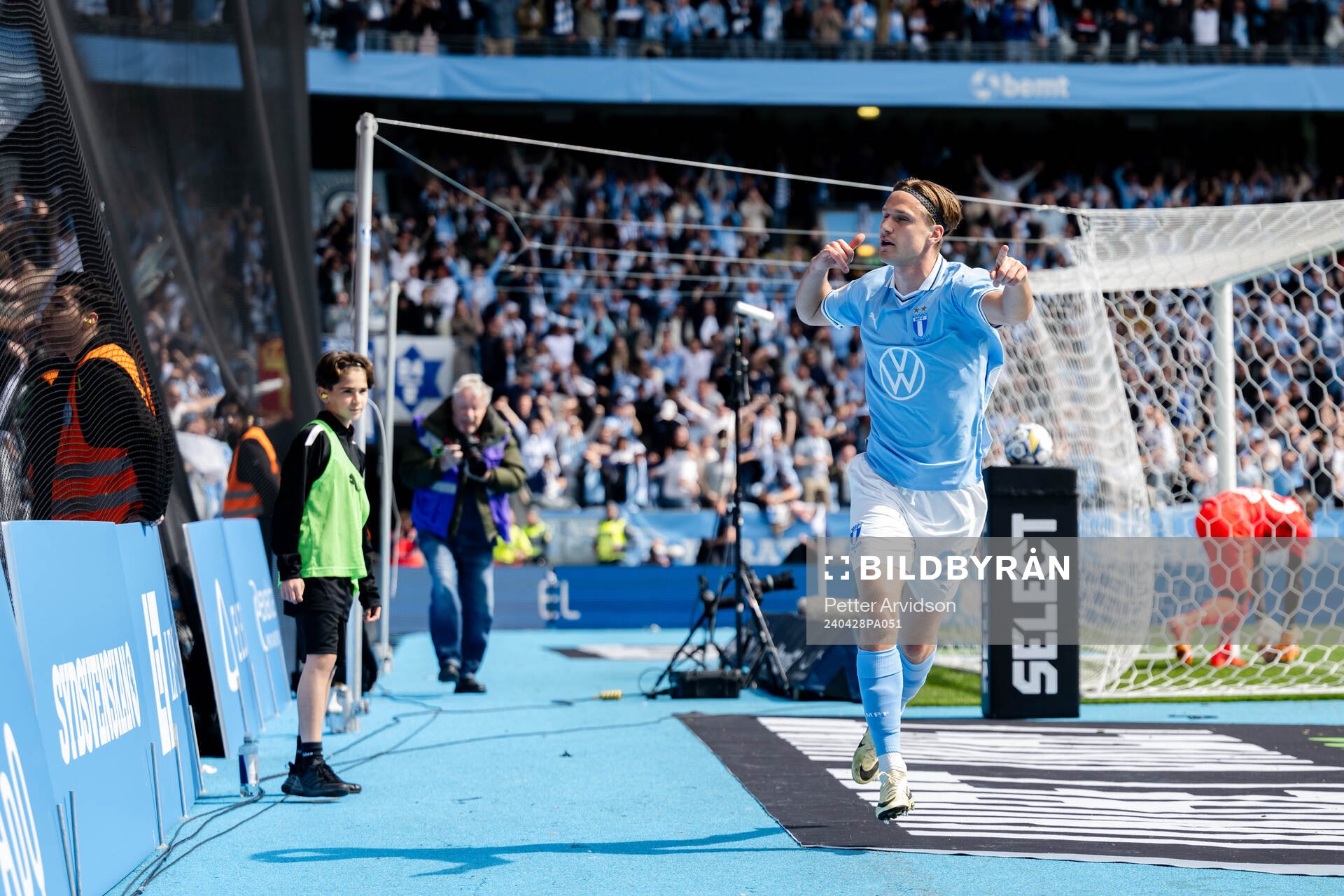 Malmö FFs Erik Botheim jublar