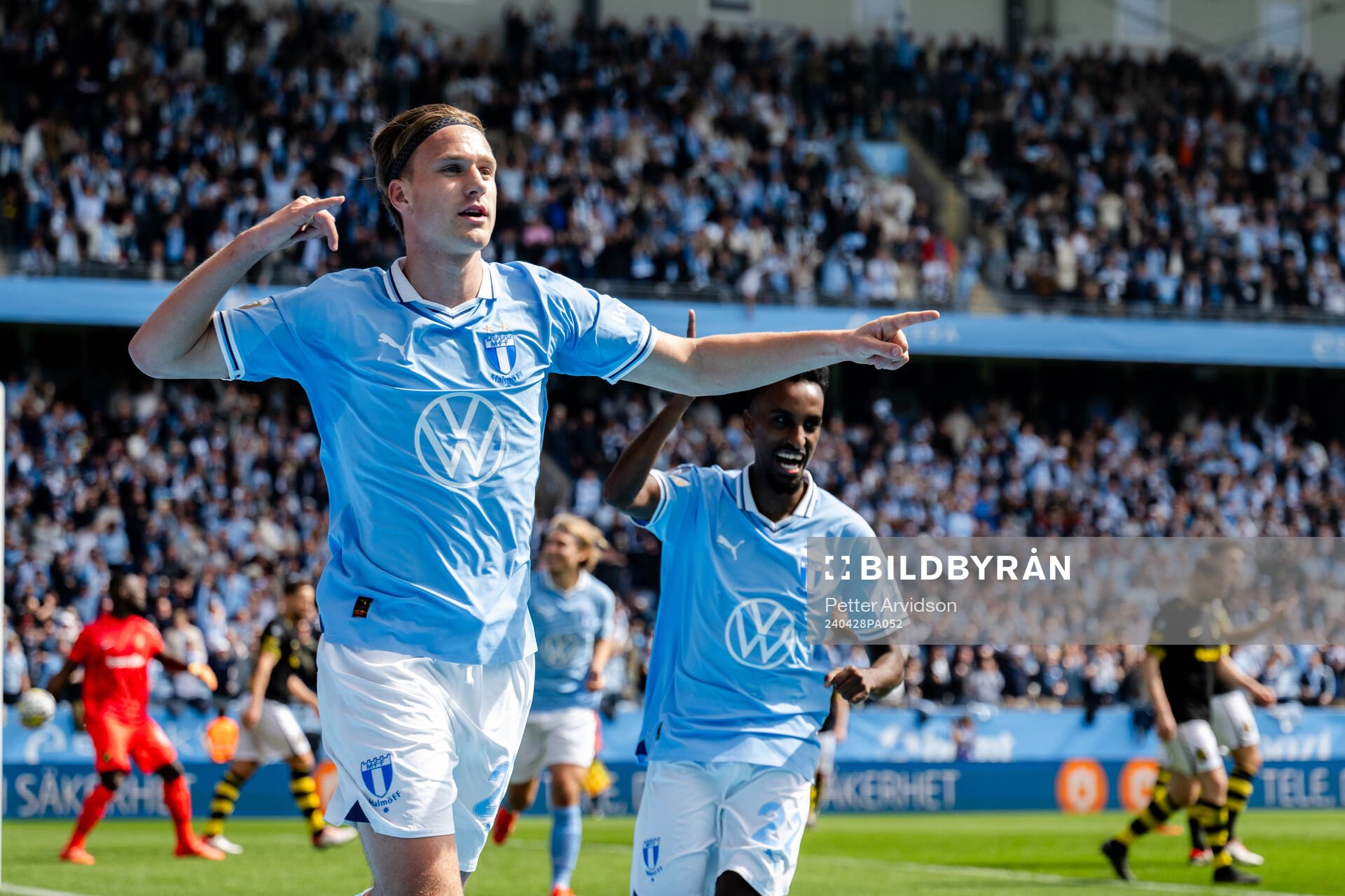Malmö FFs Erik Botheim jublar