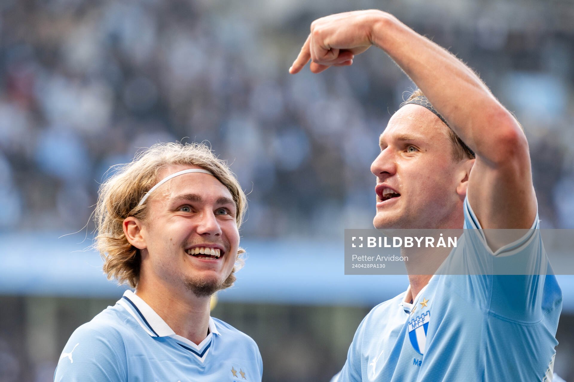 Malmö FFs Sebastian Nanasi och Erik Botheim jublar