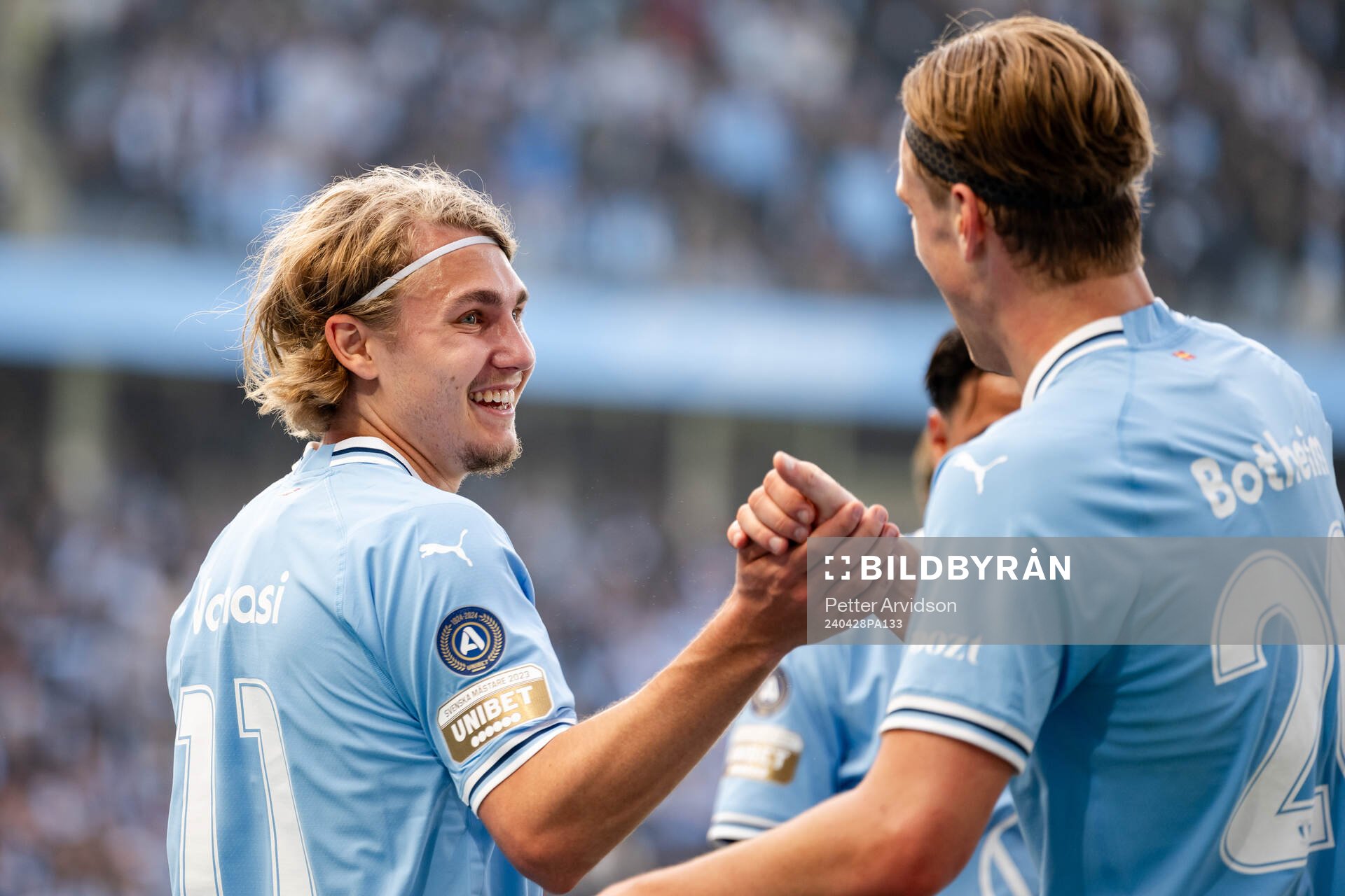 Malmö FFs Sebastian Nanasi och Erik Botheim jublar