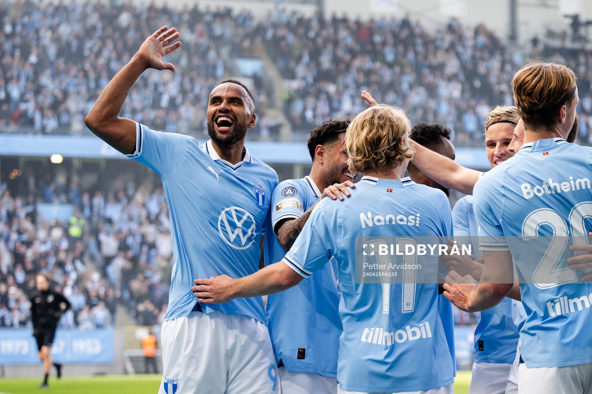 Malmö FFs Isaac Kiese Thelin jublar