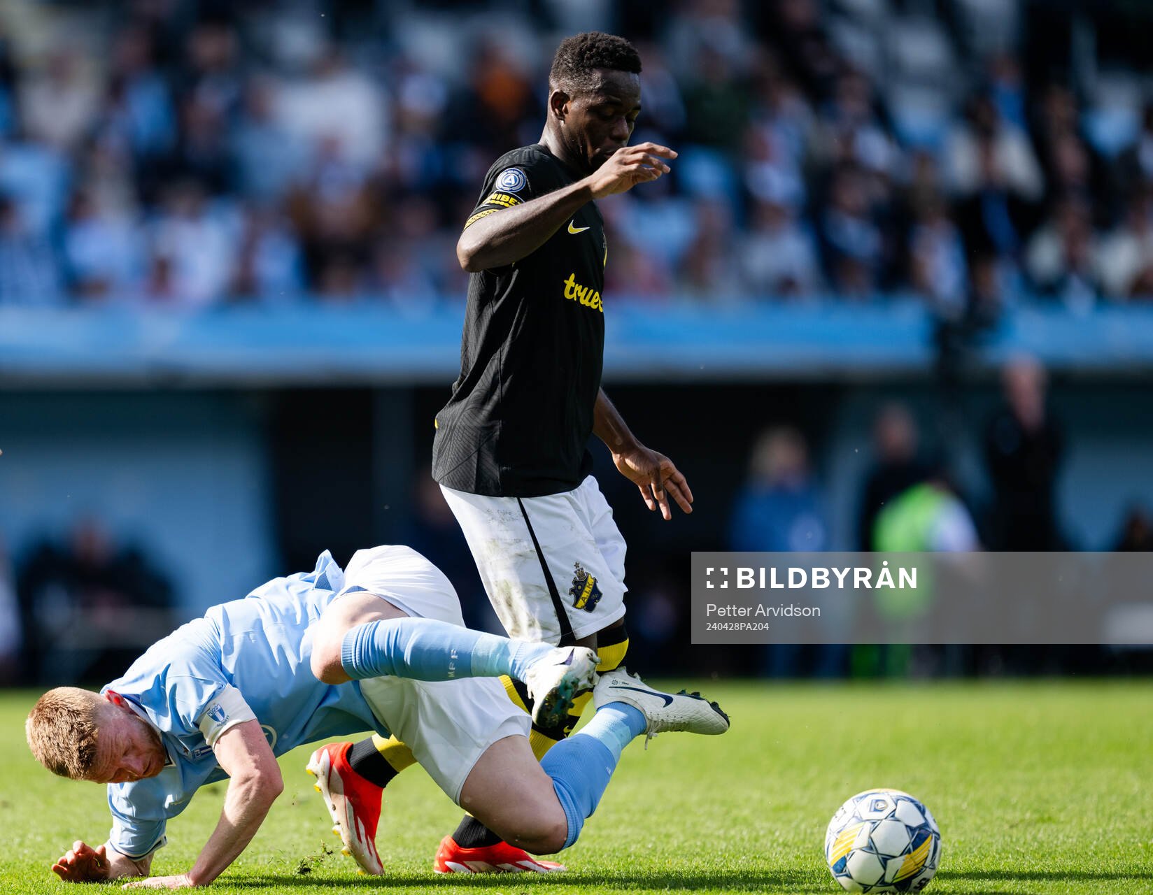 Malmö FFs Anders Christiansen och AIKs Ismaila Coulibaly