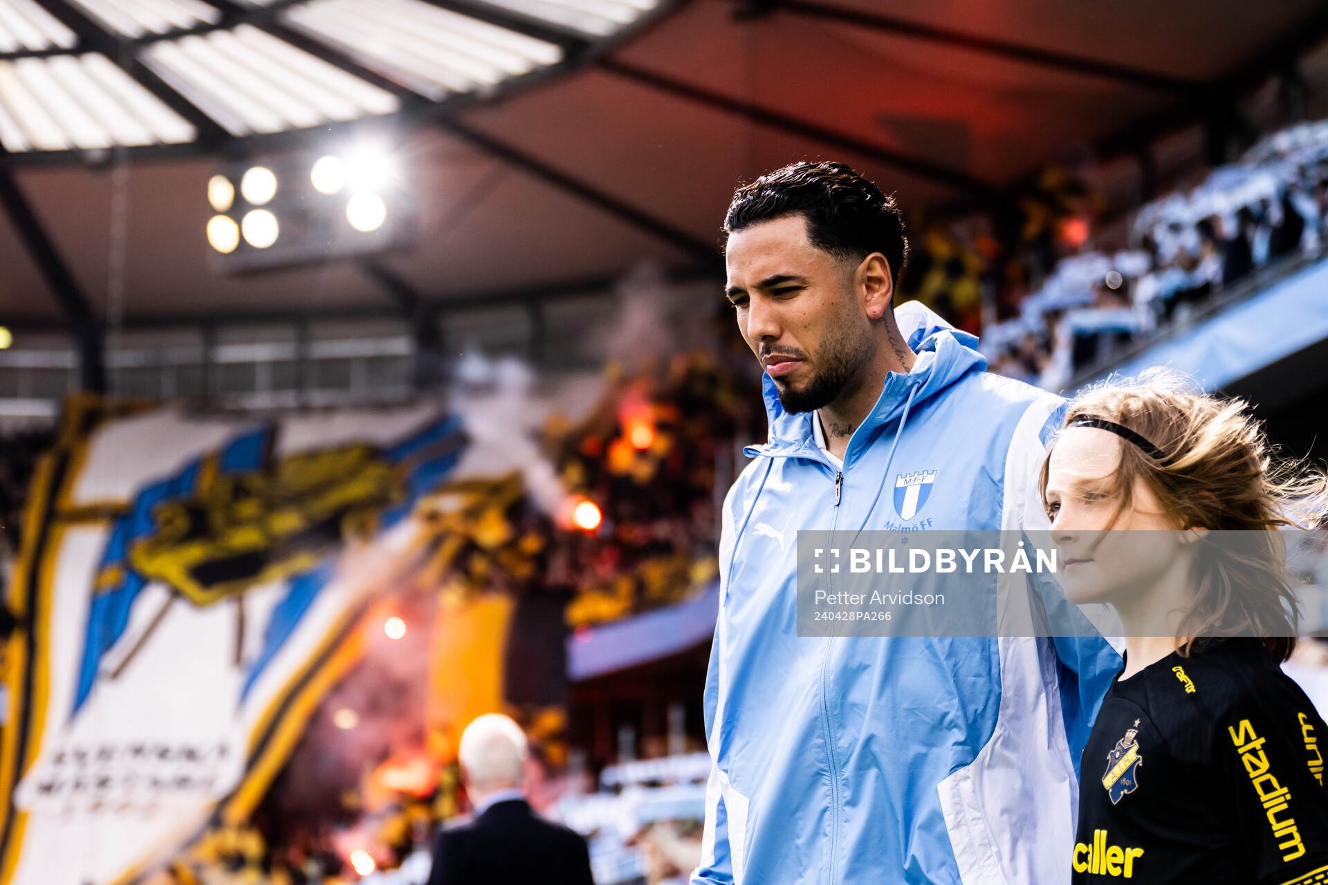 Malmö FFs Sergio Pena gör entré