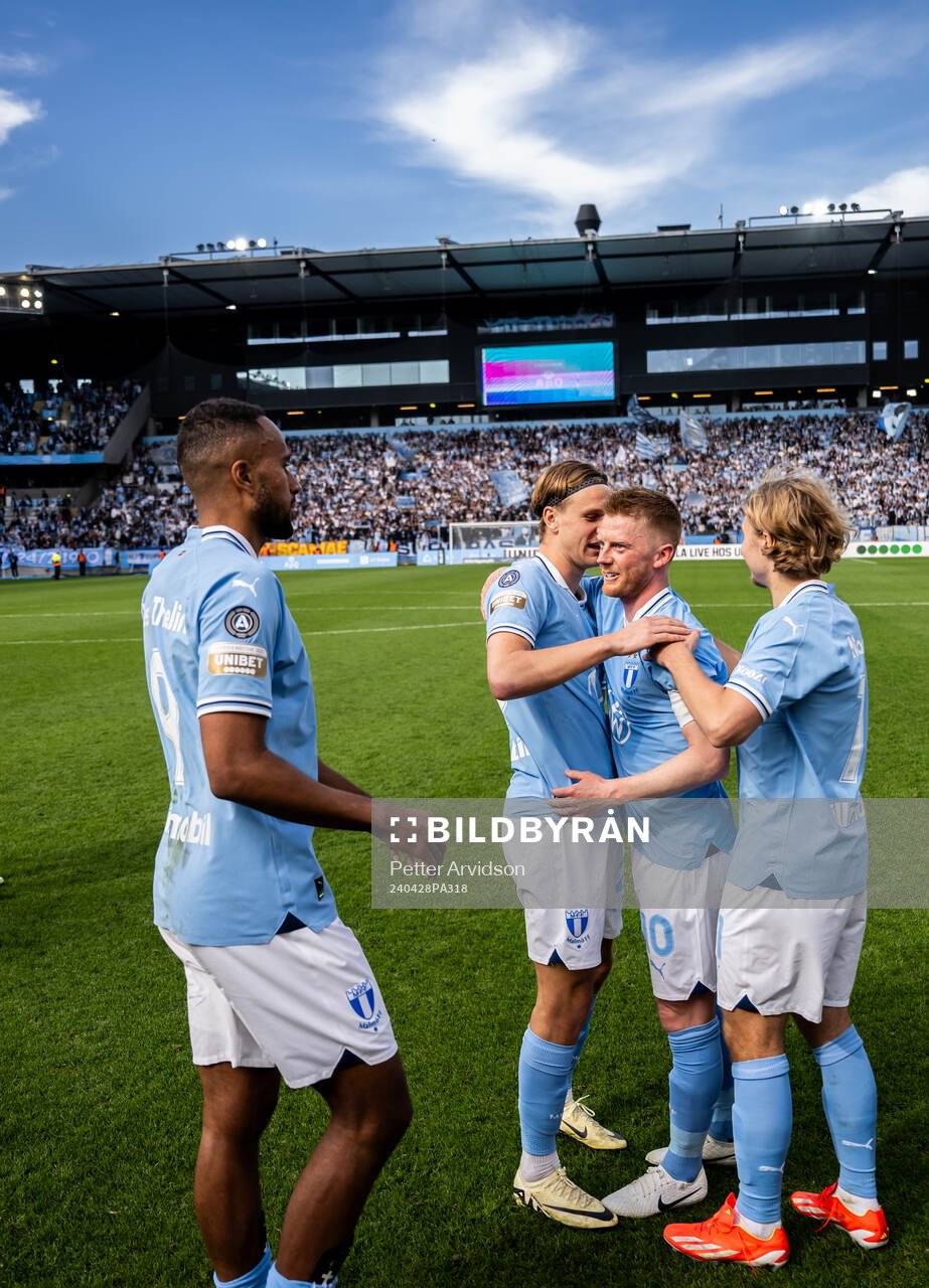 Malmö FFs Isaac Kiese Thelin, Erik Botheim, Anders