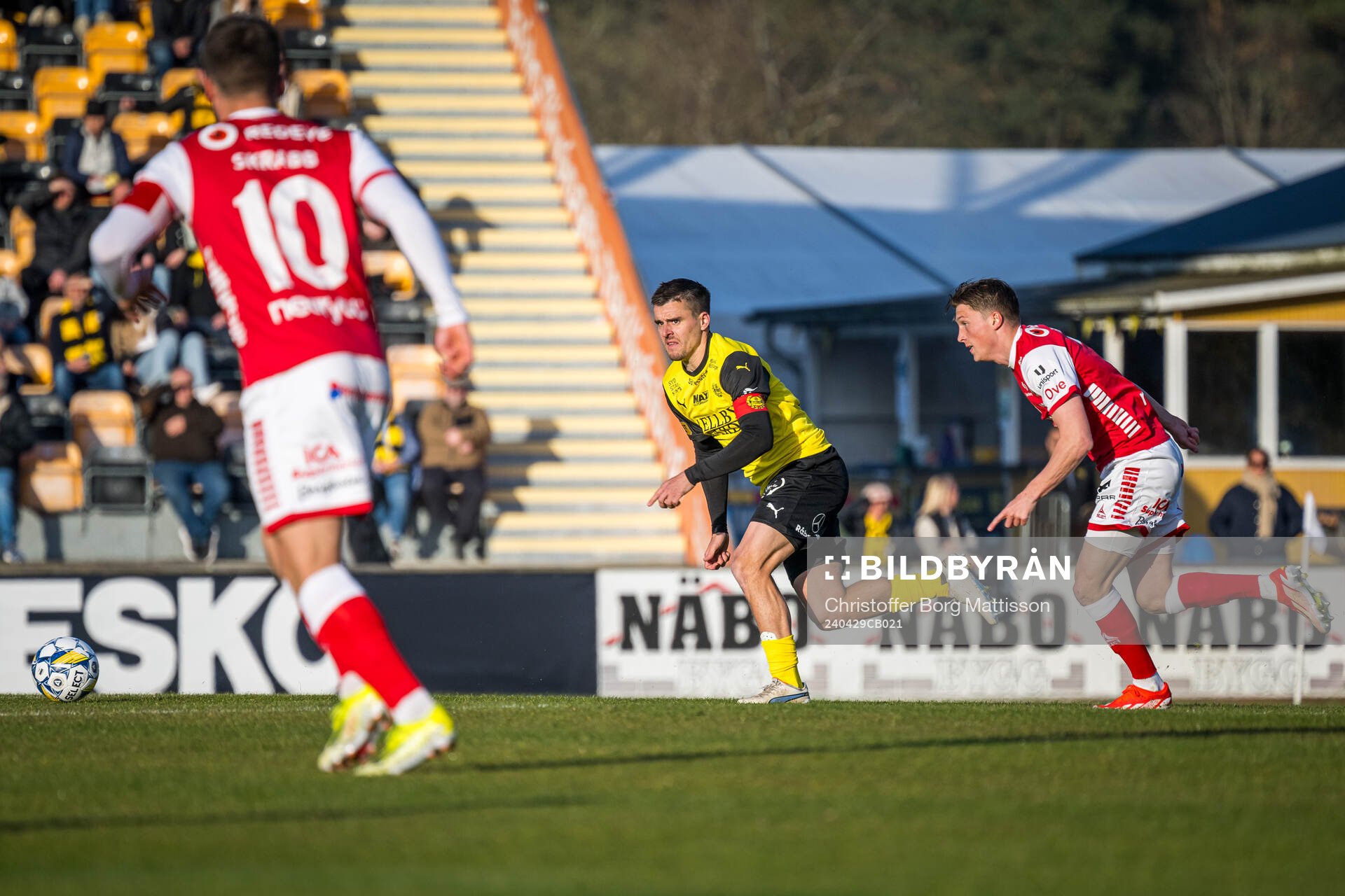 Mjällbys Jesper Gustavsson och Kalmars Kevin Jensen