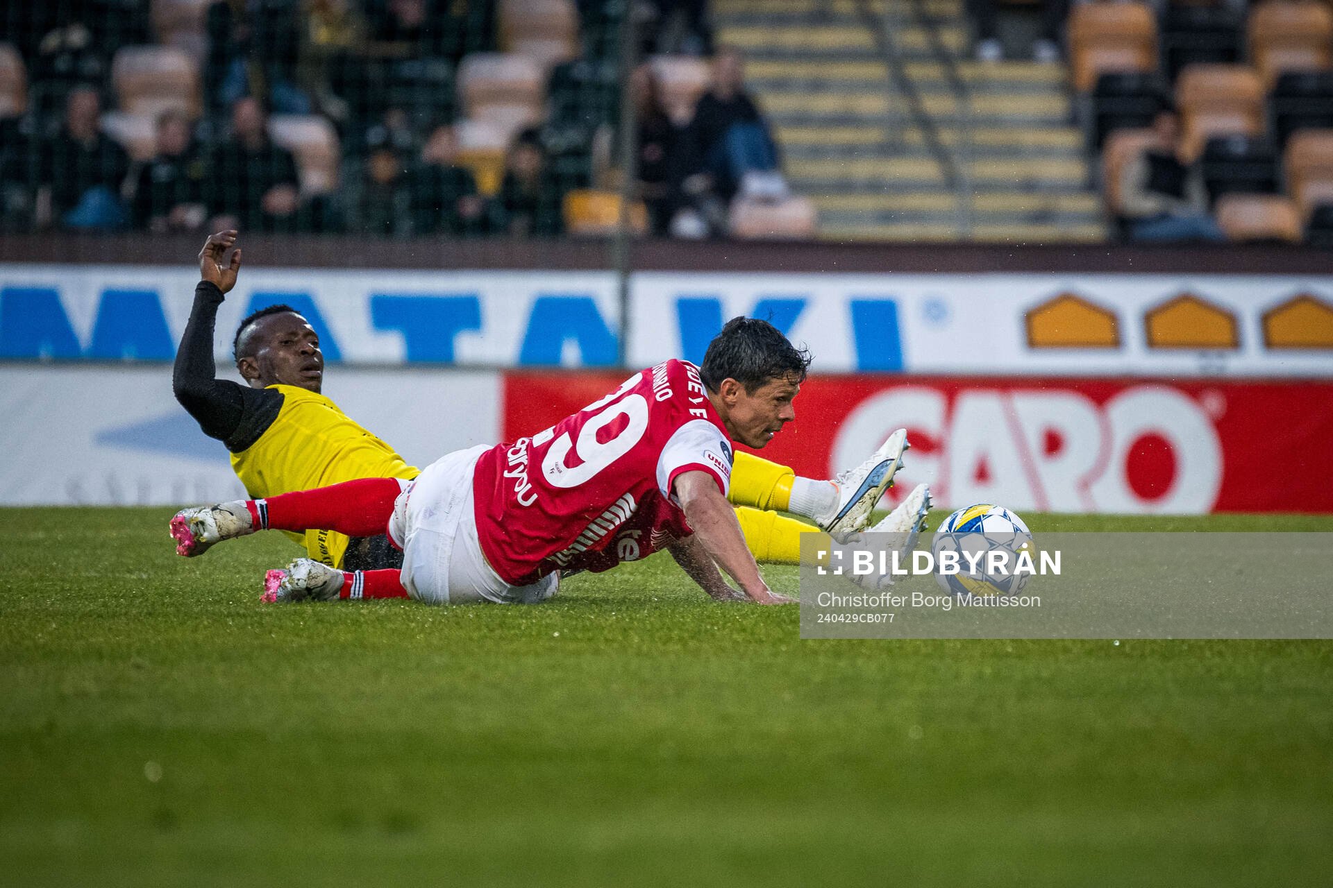 Mjällbys Silas Nwankwo och Kalmars Romario Pereira Sipiao
