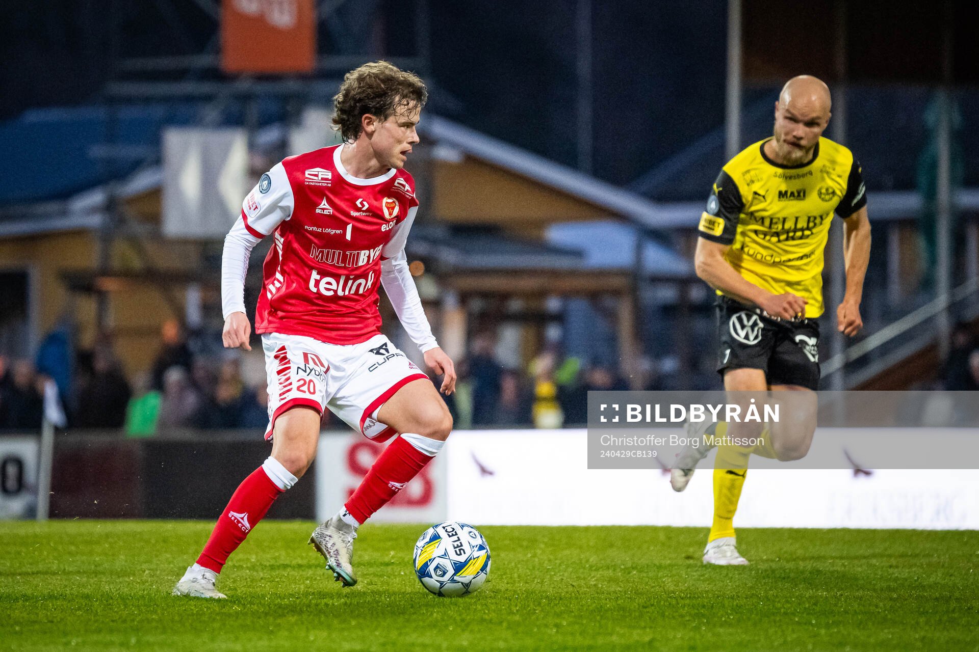 Kalmars Jacob Trenskow och Mjällbys Viktor Gustafson