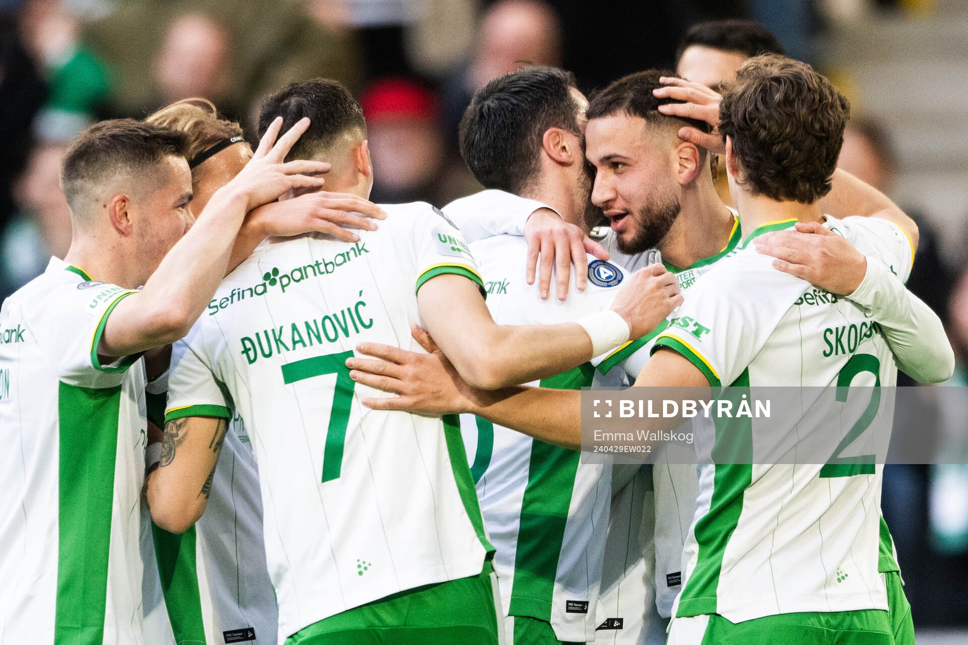 Hammarbys Abdelrahman Boudah Saidi jublar med lagkamrater