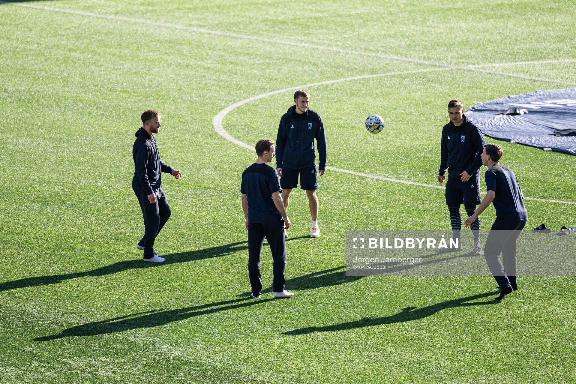Sirius spelare på planen inför fotbollsmatchen i Allsvenskan mellan Elfsborg och Sirius den 29 april 2024 i Borås. 