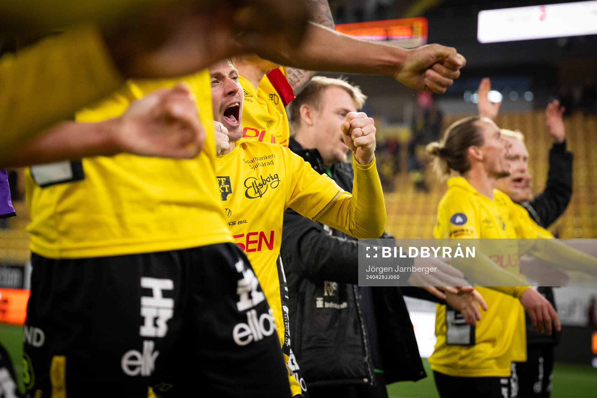 Elfsborgs Simon Hedlund jublar efter fotbollsmatchen i Allsvenskan mellan Elfsborg och Sirius den 29 april 2024 i Borås. 