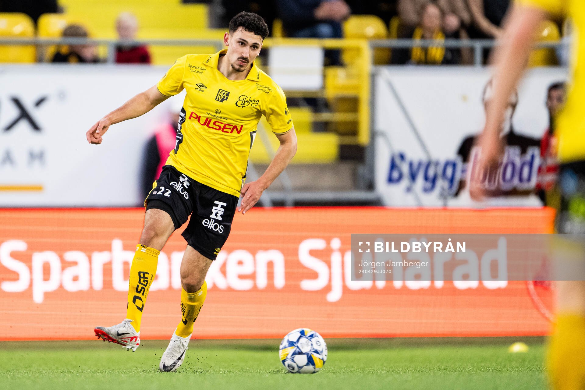 Elfsborgs Dion Krasniqi under fotbollsmatchen i Allsvenskan mellan Elfsborg och Sirius den 29 april 2024 i Borås. 