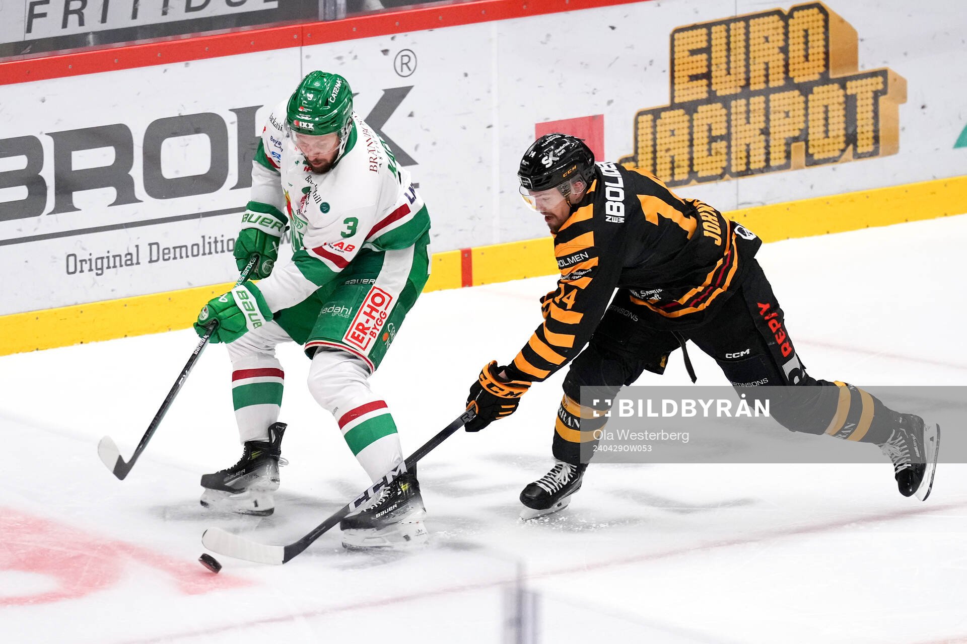 Rögles Michael Kapla och Skellefteås Andreas Johnson