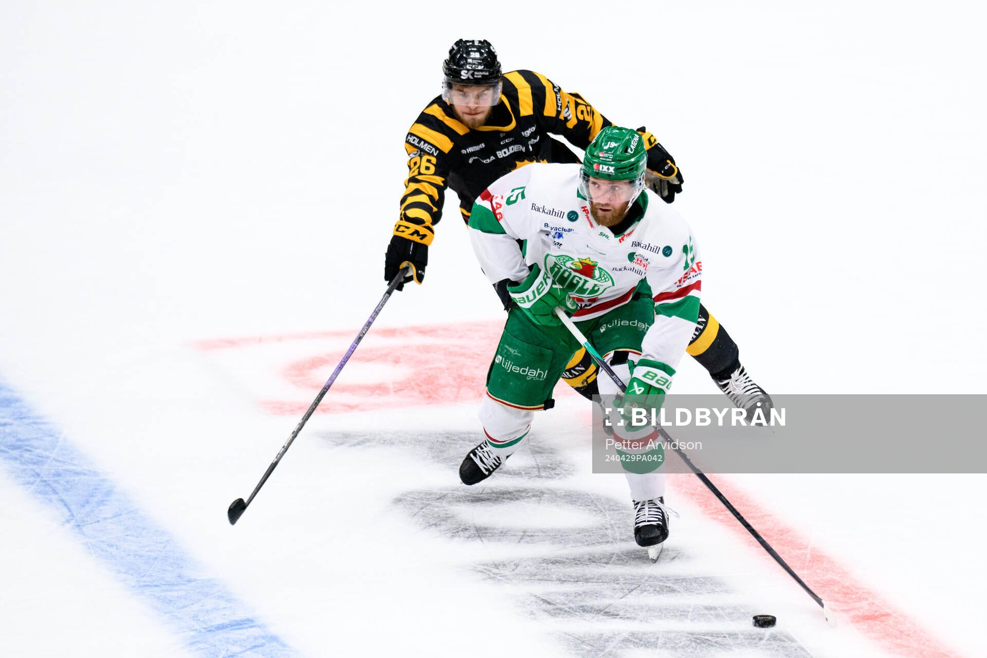 Skellefteås Simon Robertsson och Rögles Simon Ryfors
