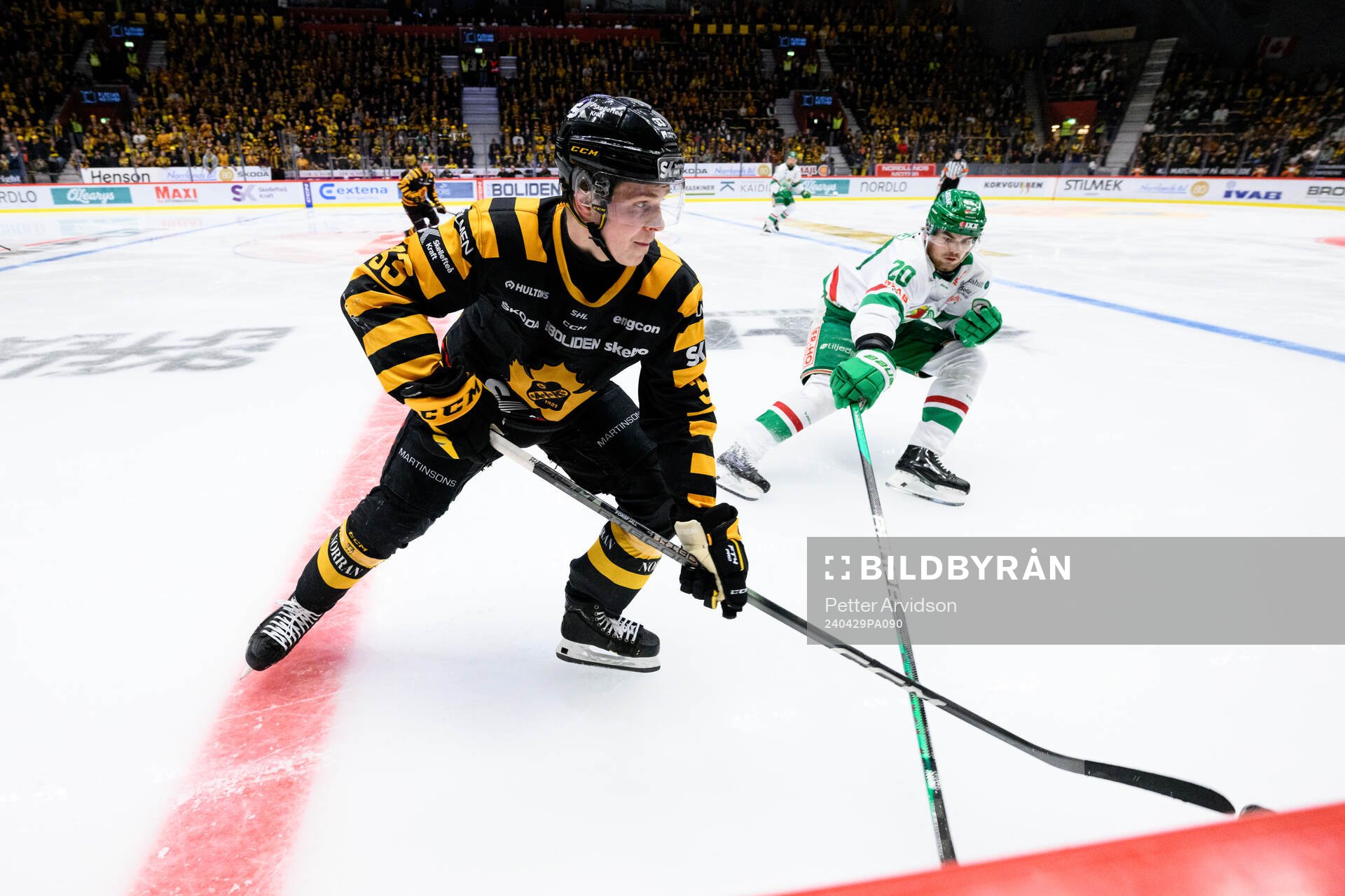 Skellefteås Zeb Forsfjäll och Rögles Lian Bichsel