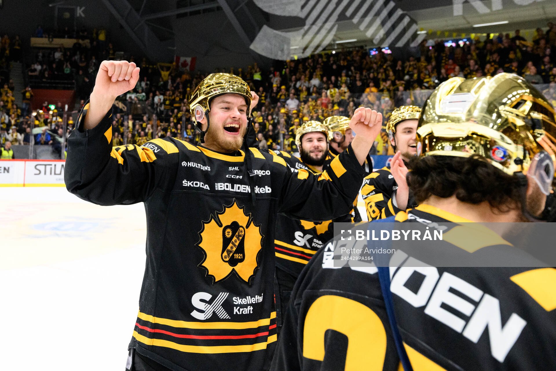 Skellefteås Simon Robertsson jublar