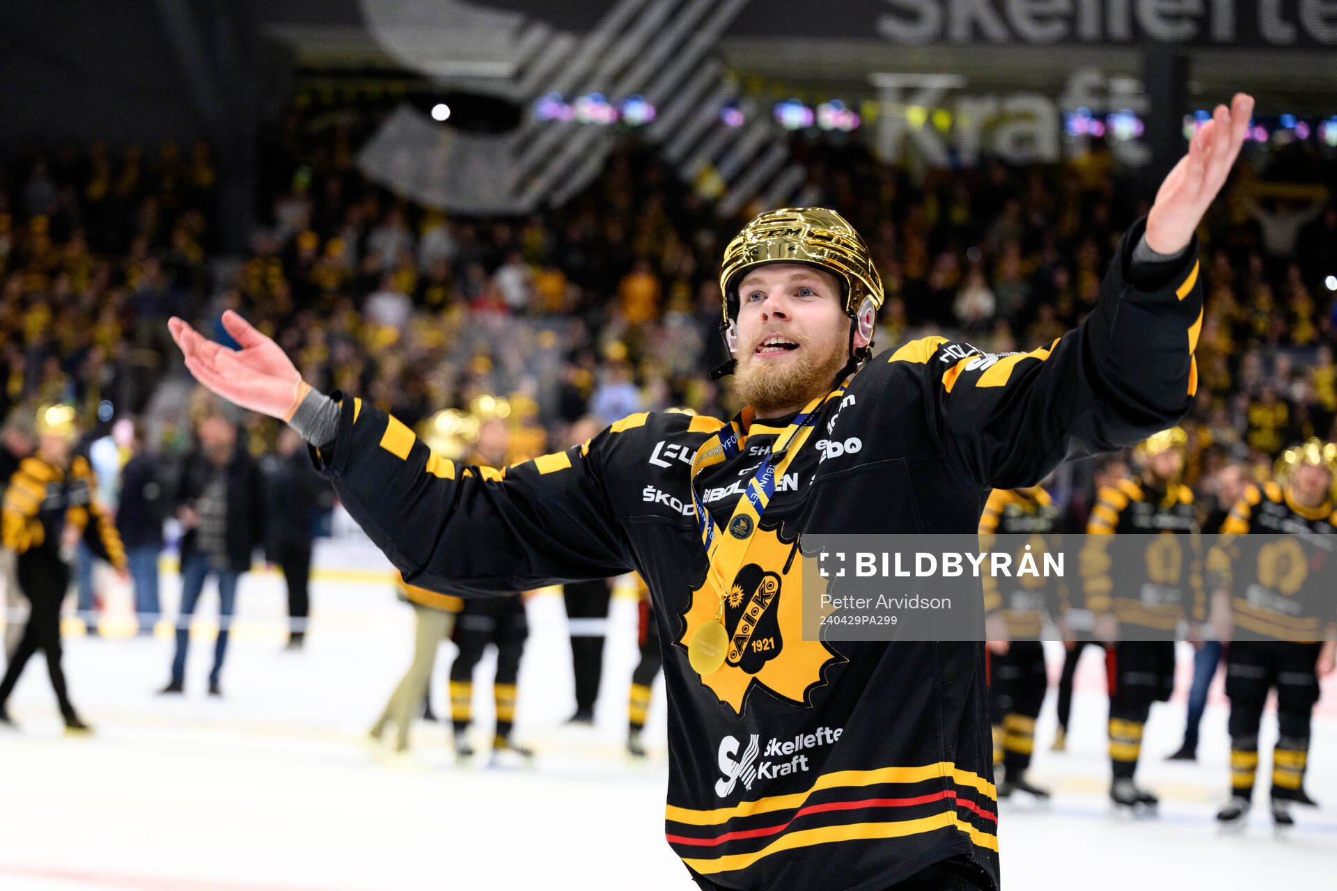 Skellefteås Oskar Nilsson jublar