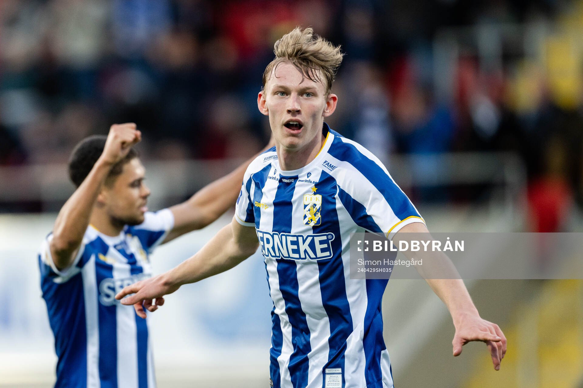 IFK Göteborgs Laurs Skjellerup jublar