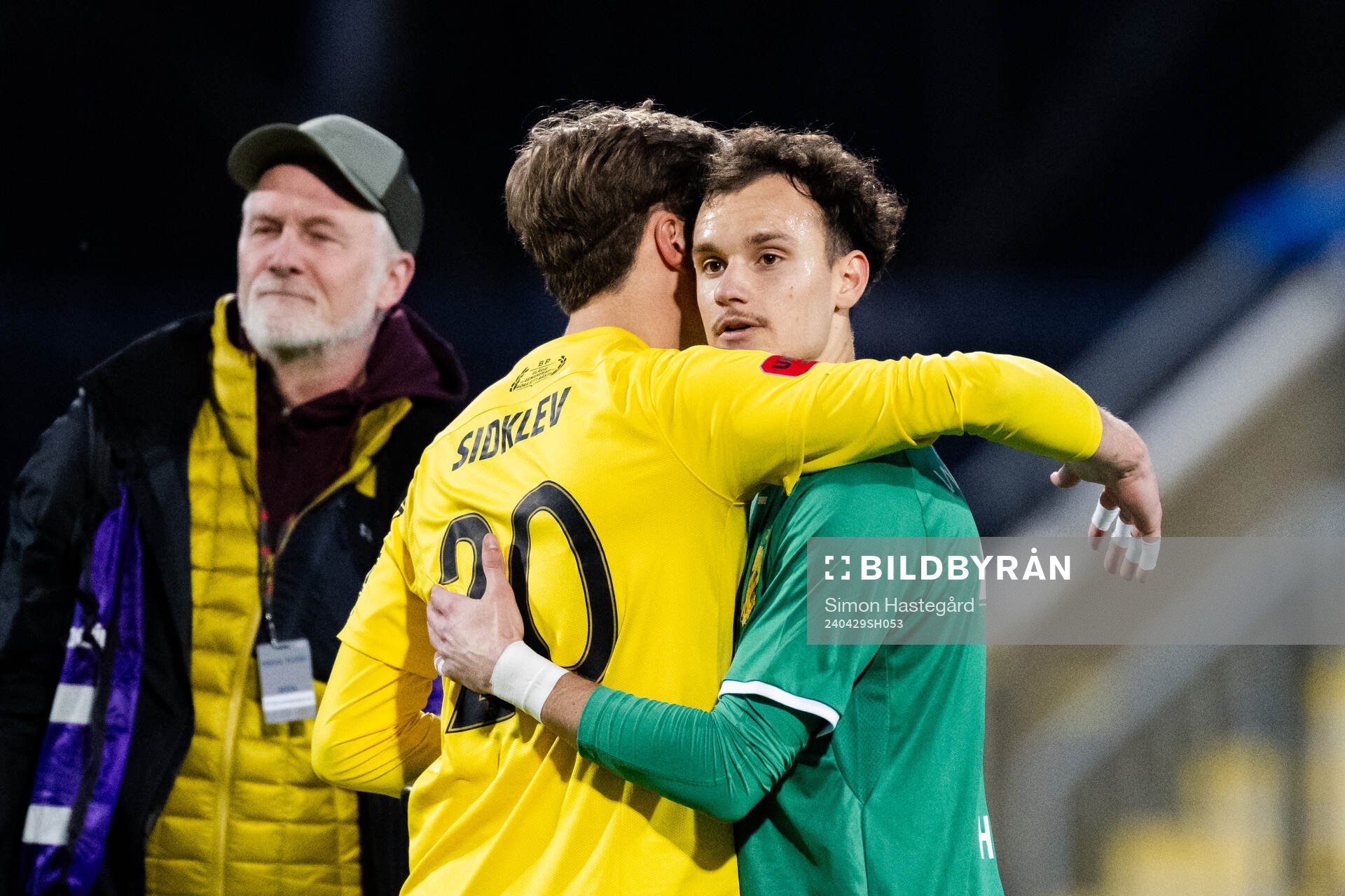 Brommapojkarnas målvakt Filip Sidklev och IFK Göteborgs