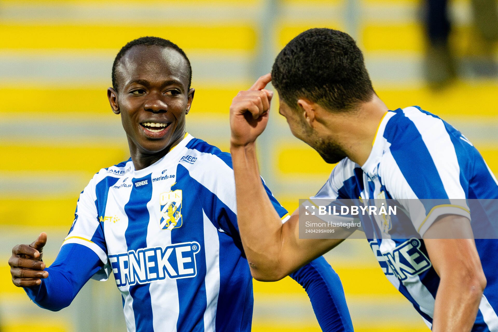 IFK Göteborgs Malick Junior Yalcouye och Thomas Santos