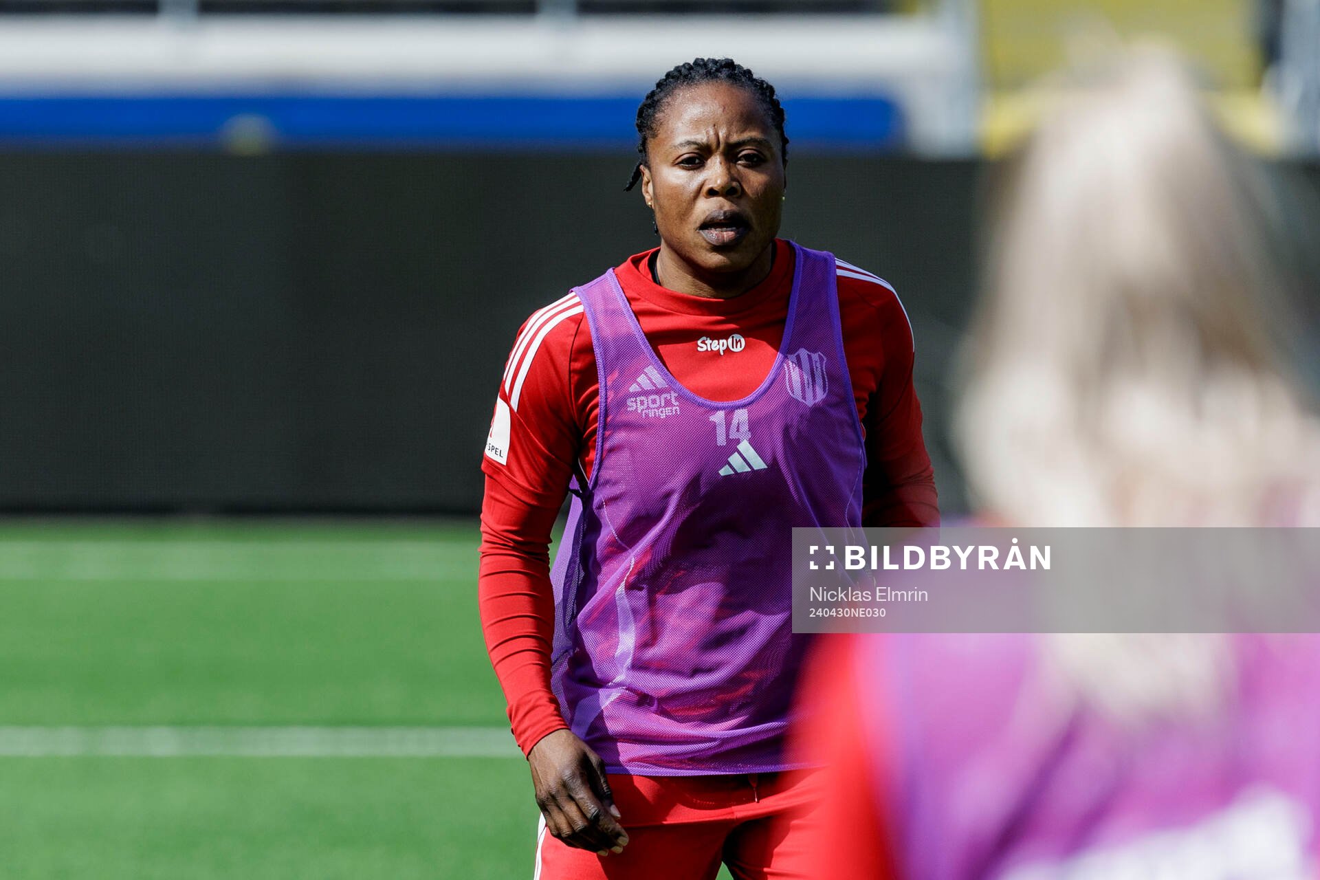 Faith Ikidi Michael under en träning med Piteå den 30 april 2024 i Göteborg. 