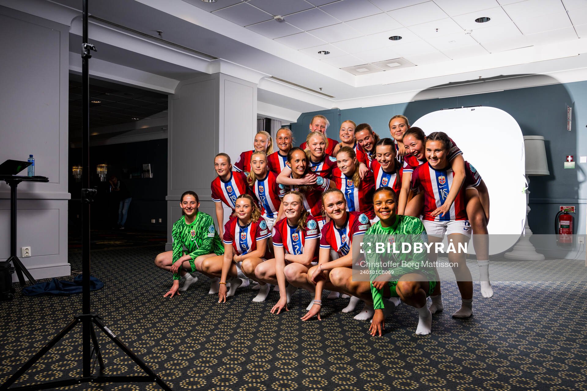 Players of the Norwegian U17 national football team poses