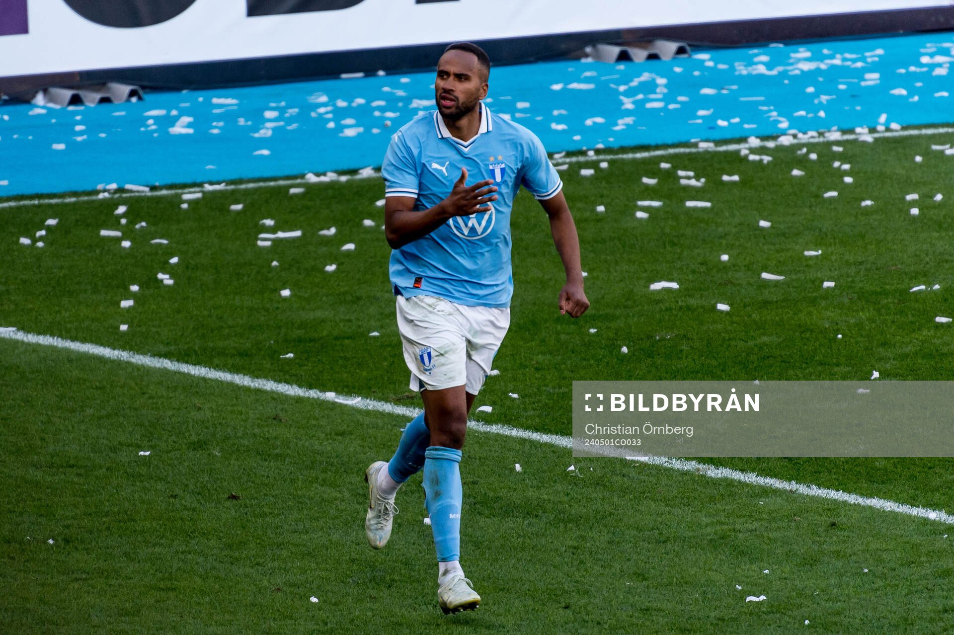 Malmö FFs Isaac Thelin jublar