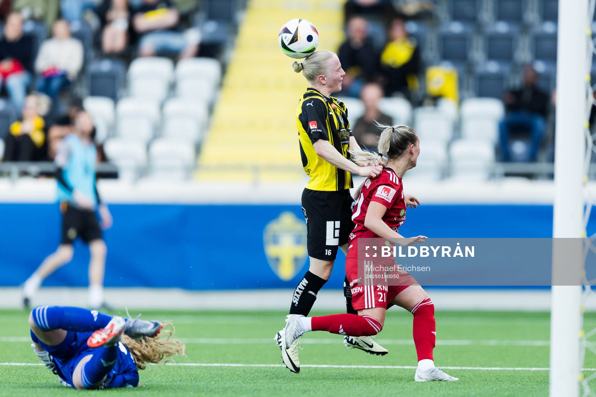 Häckens Anna Sandberg och Piteås Ronja Aronsson