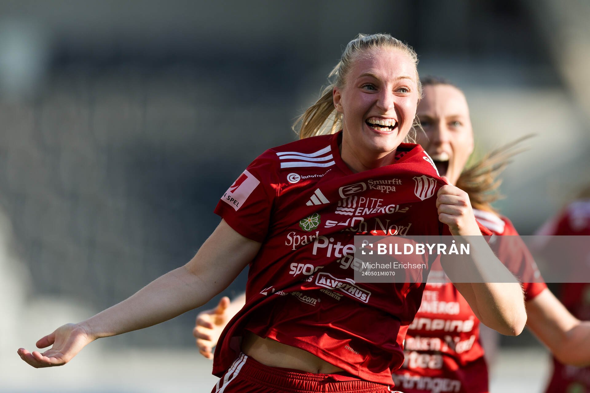 Piteås Emma Viklund jublar