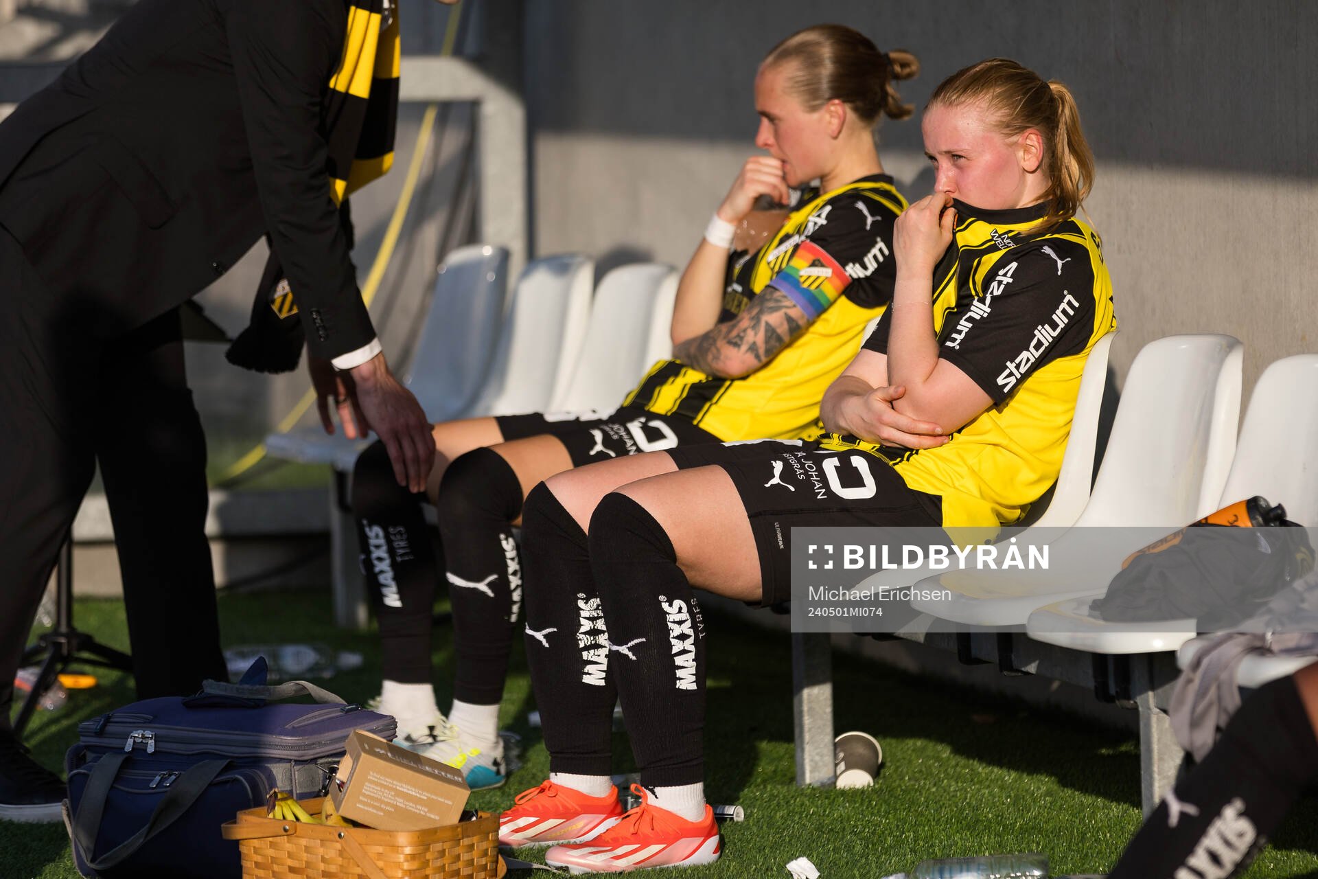 Häckens Johanna Fossdalsá Sørensen och Filippa Curmark