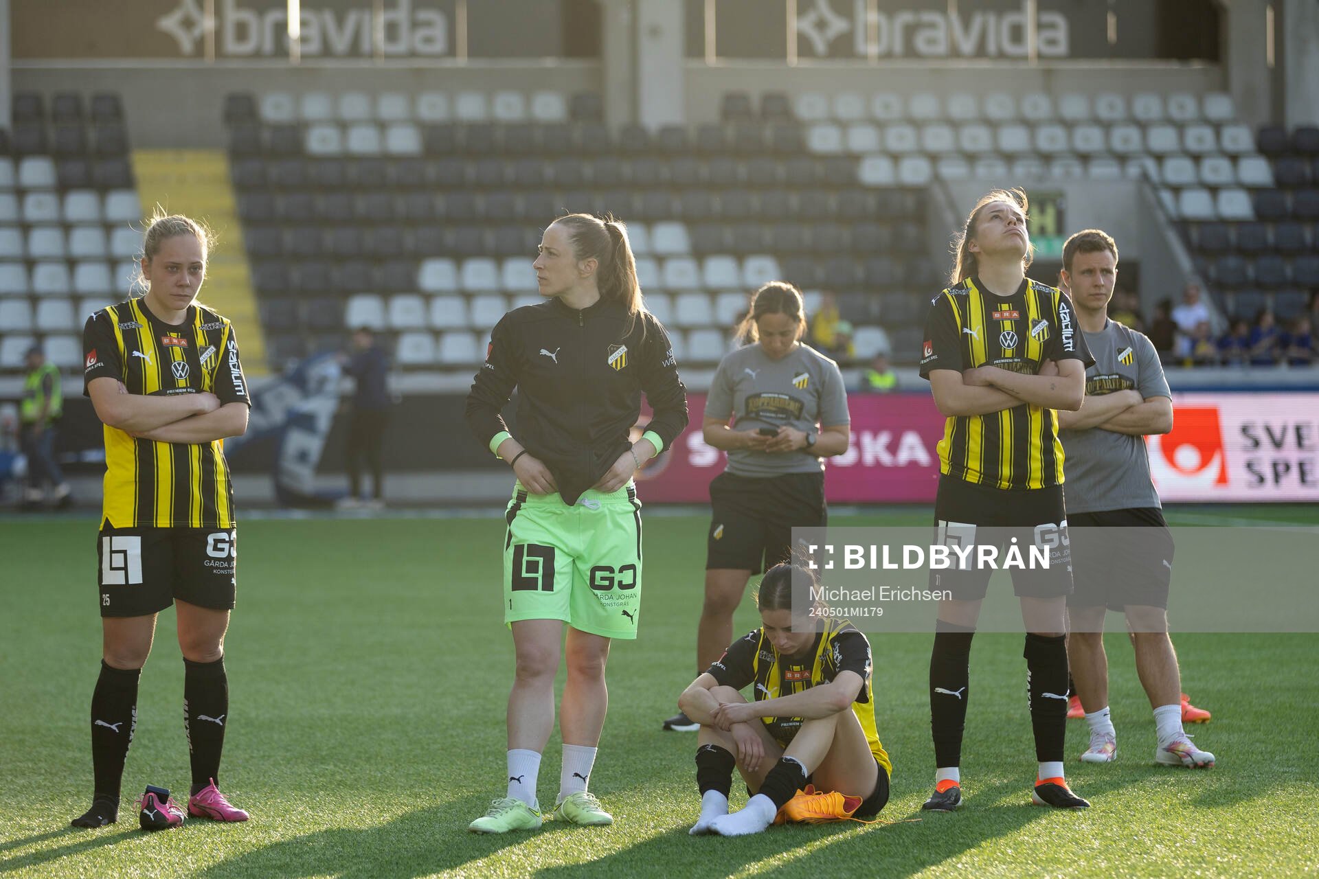 Häckens spelare deppar