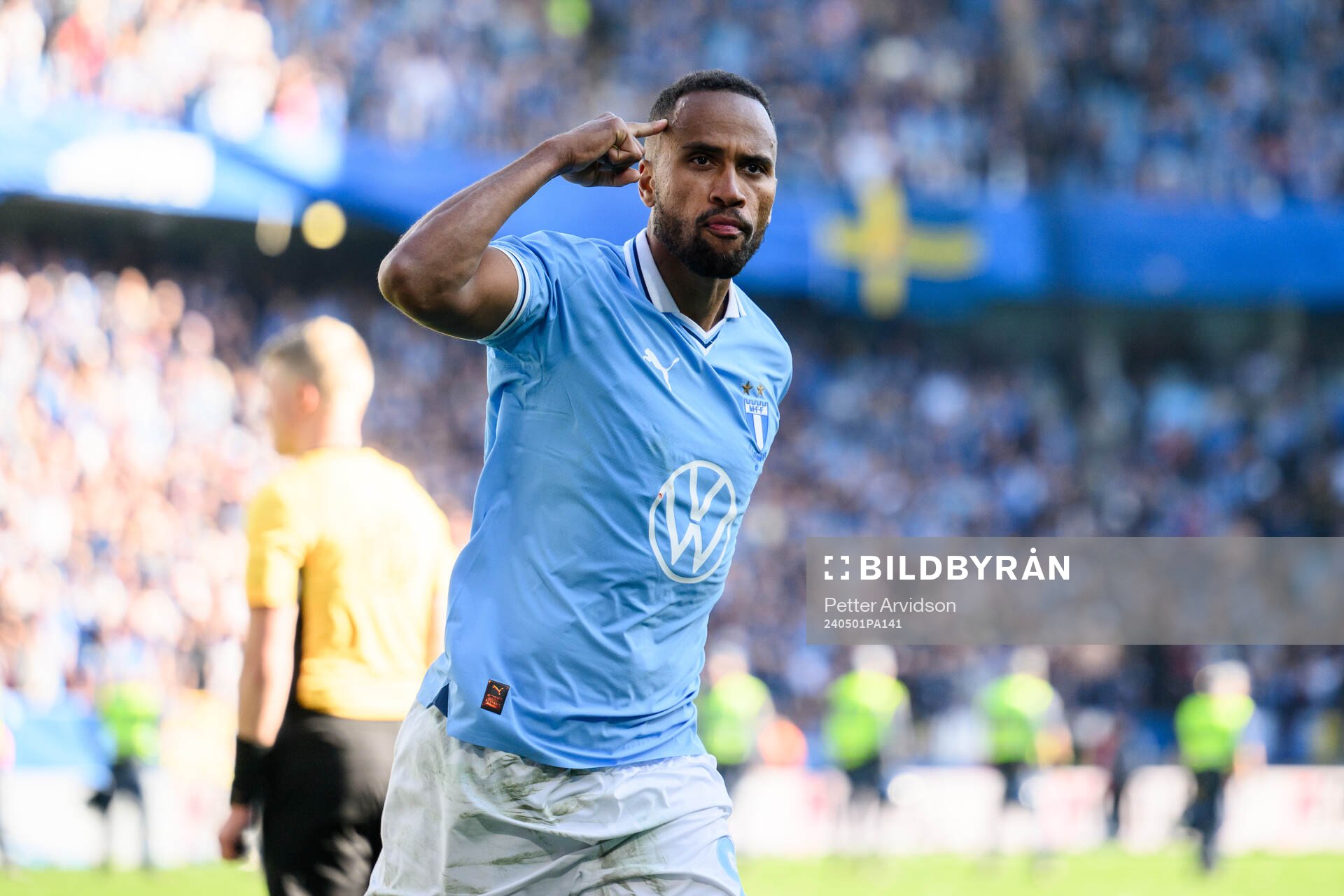 Malmö FFs Isaac Thelin jublar