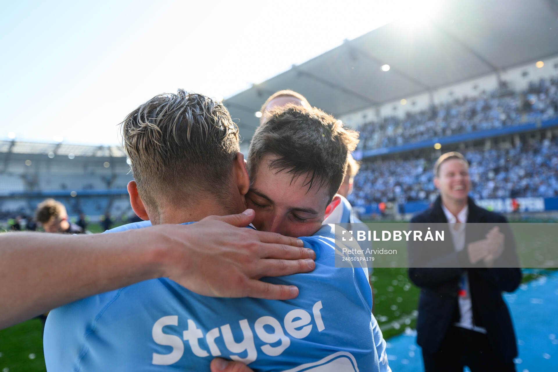 Malmö FFs Jens Stryger Larsen och Lasse Berg Johnsen jublar
