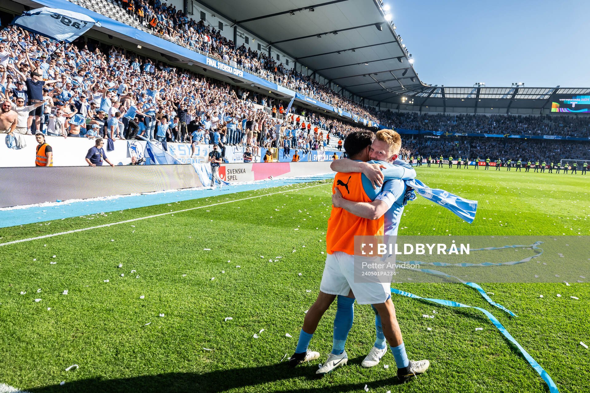 Malmö FFs Sergio Pena Flores och Anders Christiansen jublar