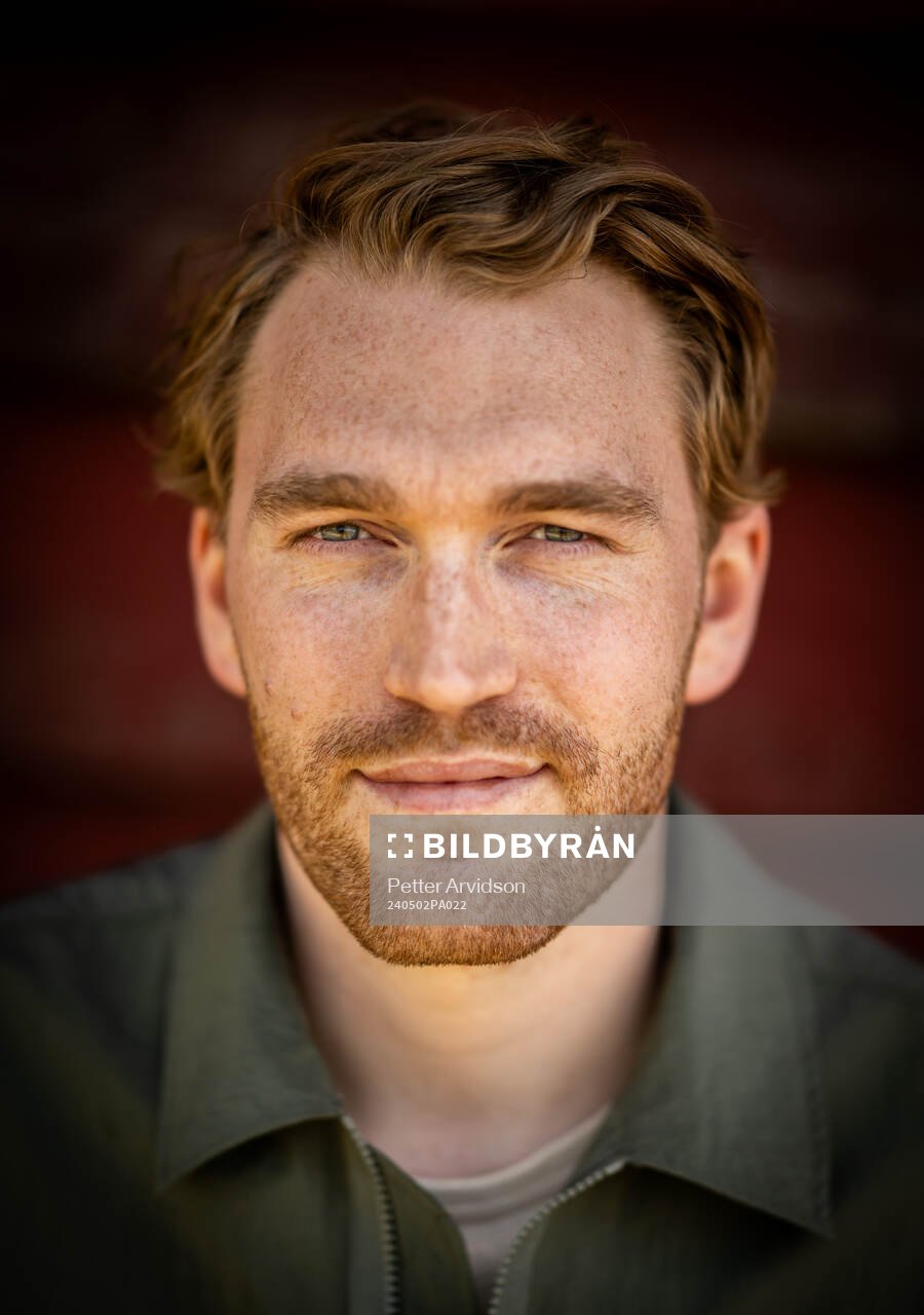 Oscar Eklind som skrivit på för NHL-laget Philadelphia