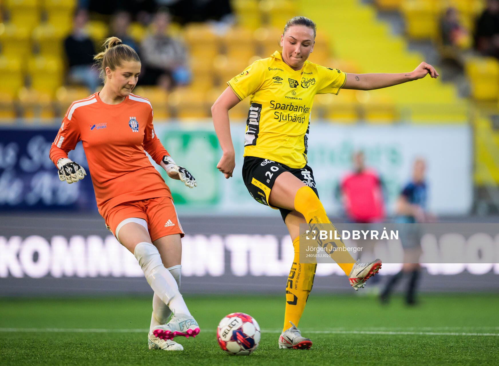 Husqvarnas Wilma Edman och Elfsborgs Stina Jensen