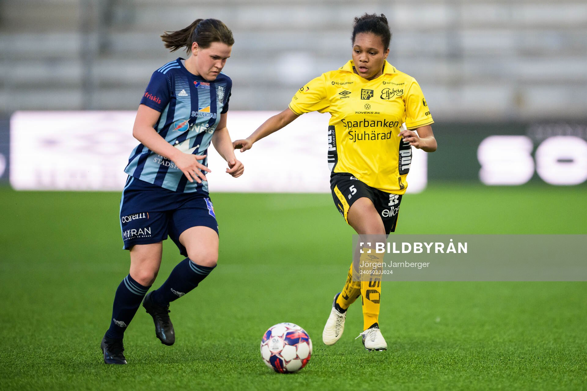 Husqvarnas Moa Axelsson och Elfsborgs Vanessa Lopez