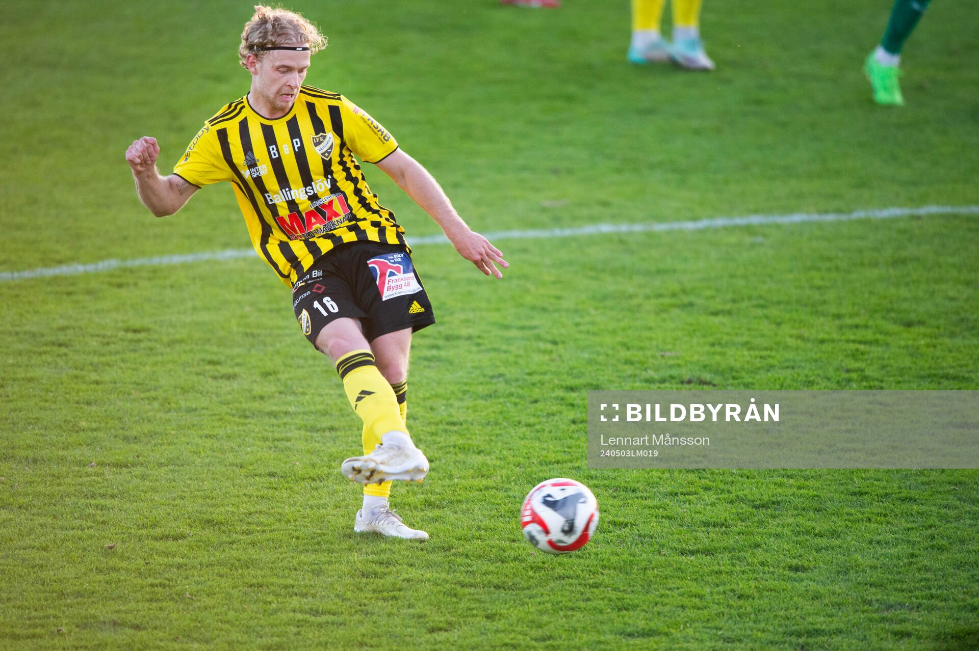 2405IFK Hässleholms Victor Holmberg i matchen i div. 2