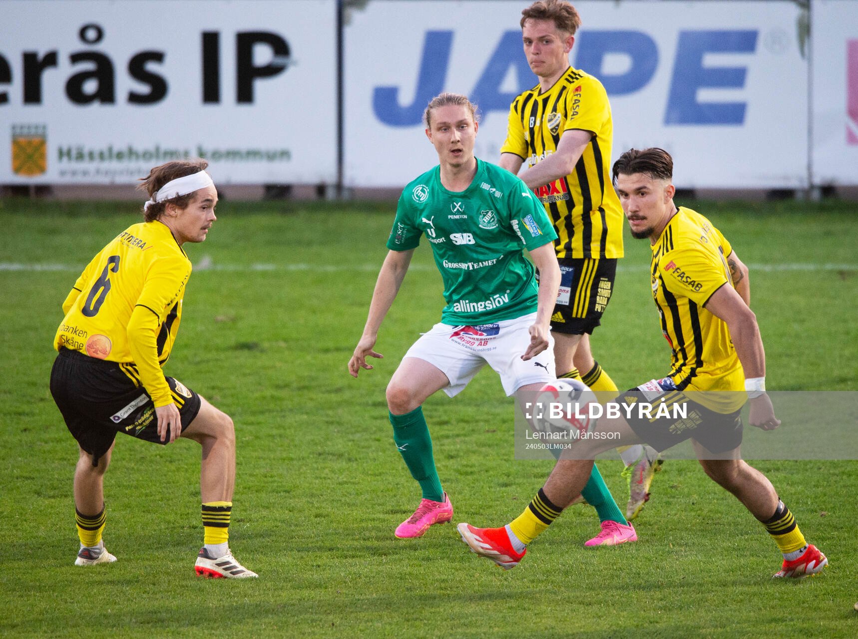 IFK Hässleholms Gustaf Winroth och Anel Zahirovic i