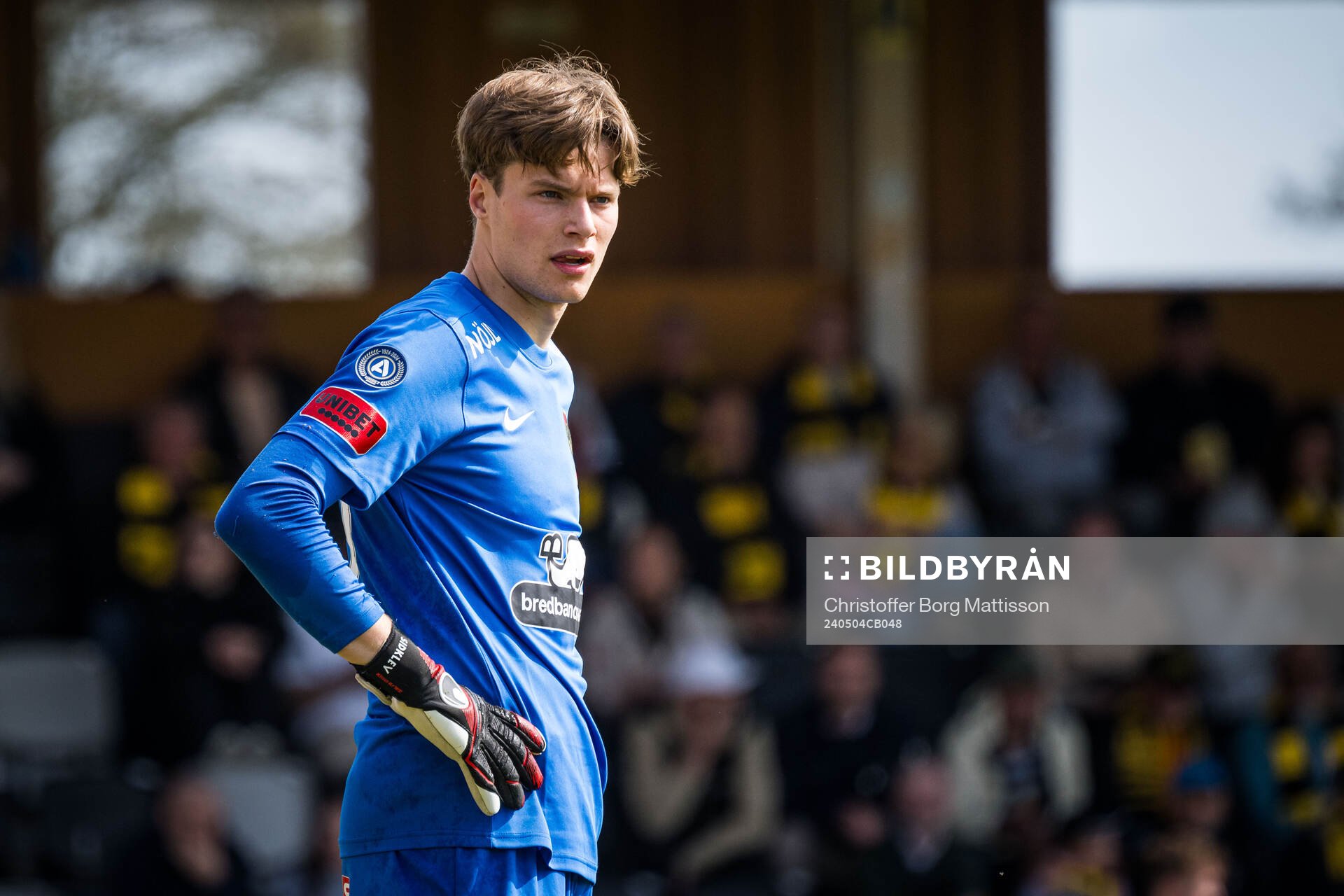 Brommapojkarnas målvakt Filip Sidklev