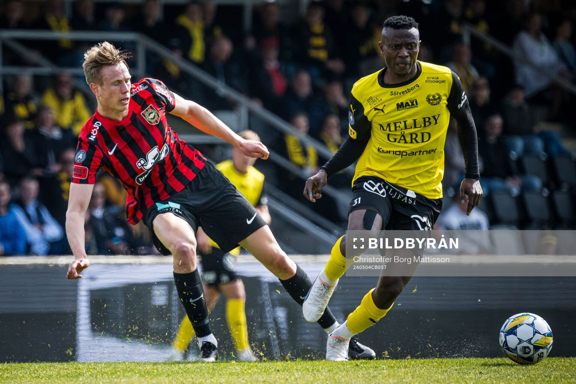 Brommapojkarnas Torbjörn Lysaker Heggem och Mjällbys