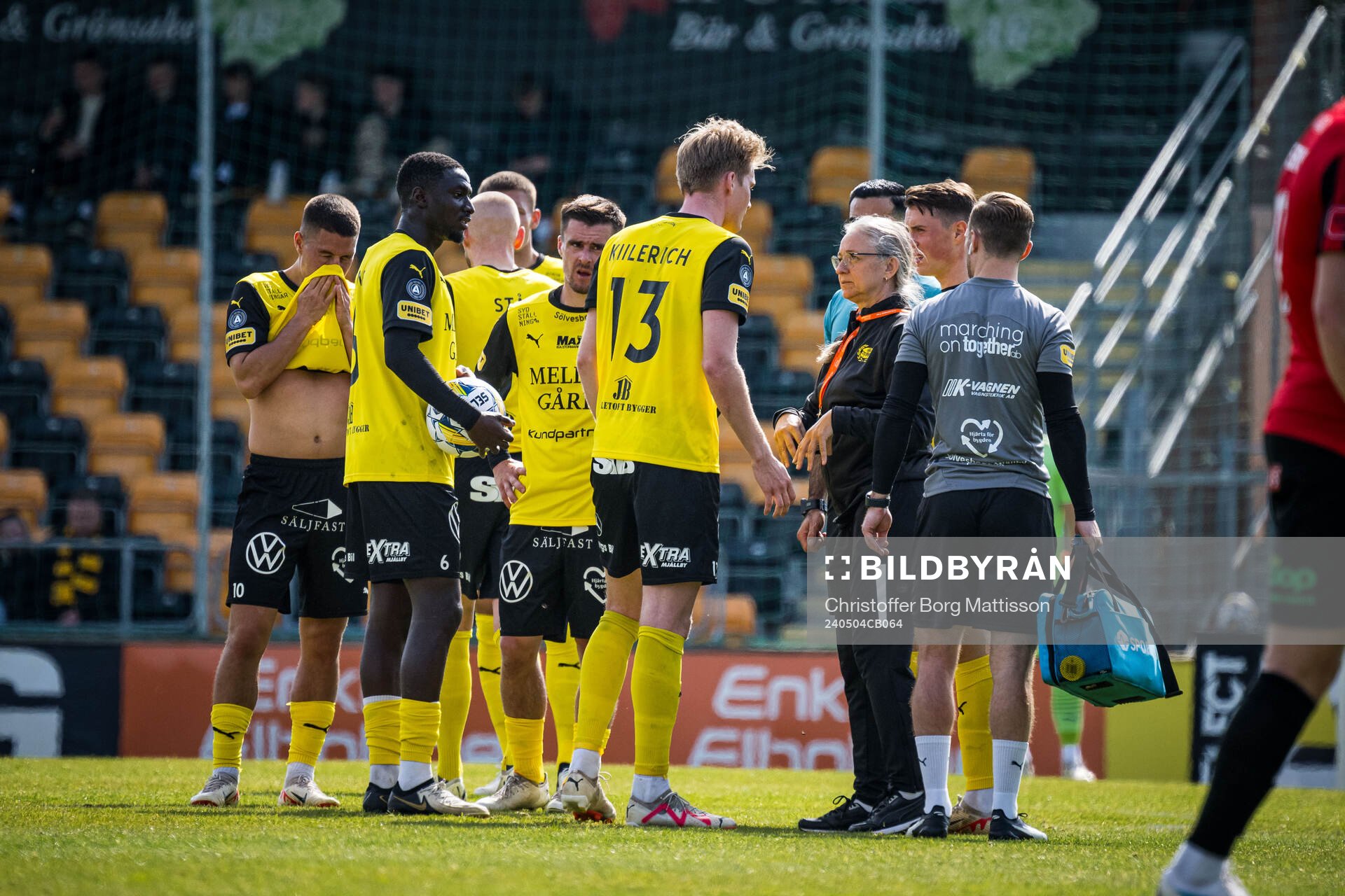 Mjällbys Jacob Kiilerich Rask får vård