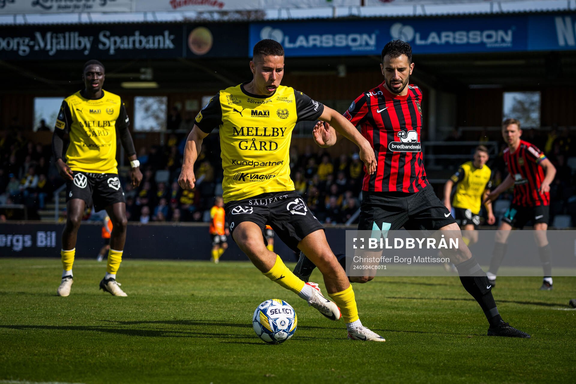 Mjällbys Nicklas Røjkjær och Brommapojkarnas André