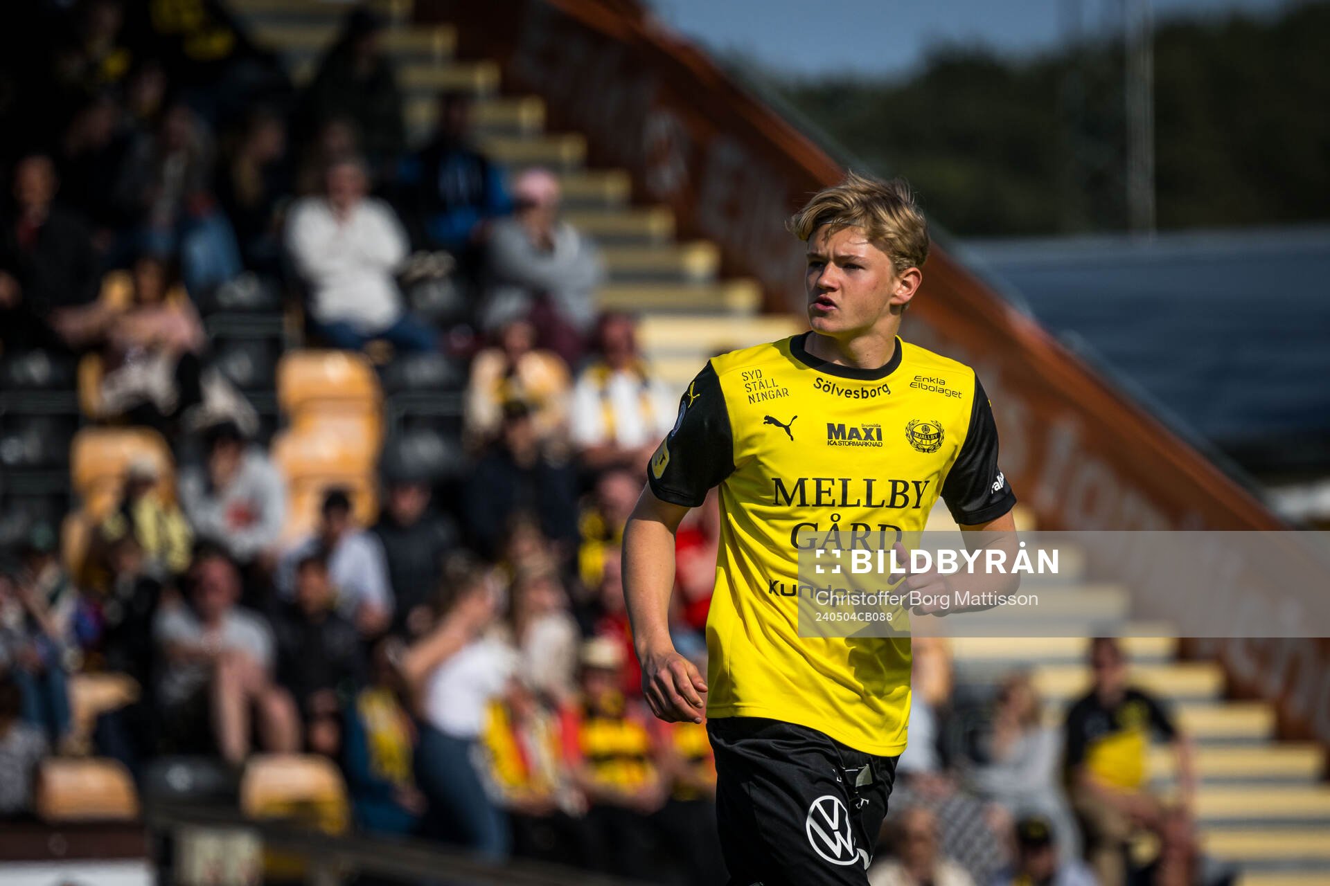 Mjällbys Isac Johnsson under fotbollsmatchen i Allsvenskan mellan Mjällby och Brommapojkarna den 4 maj 2024 i Hällevik. 