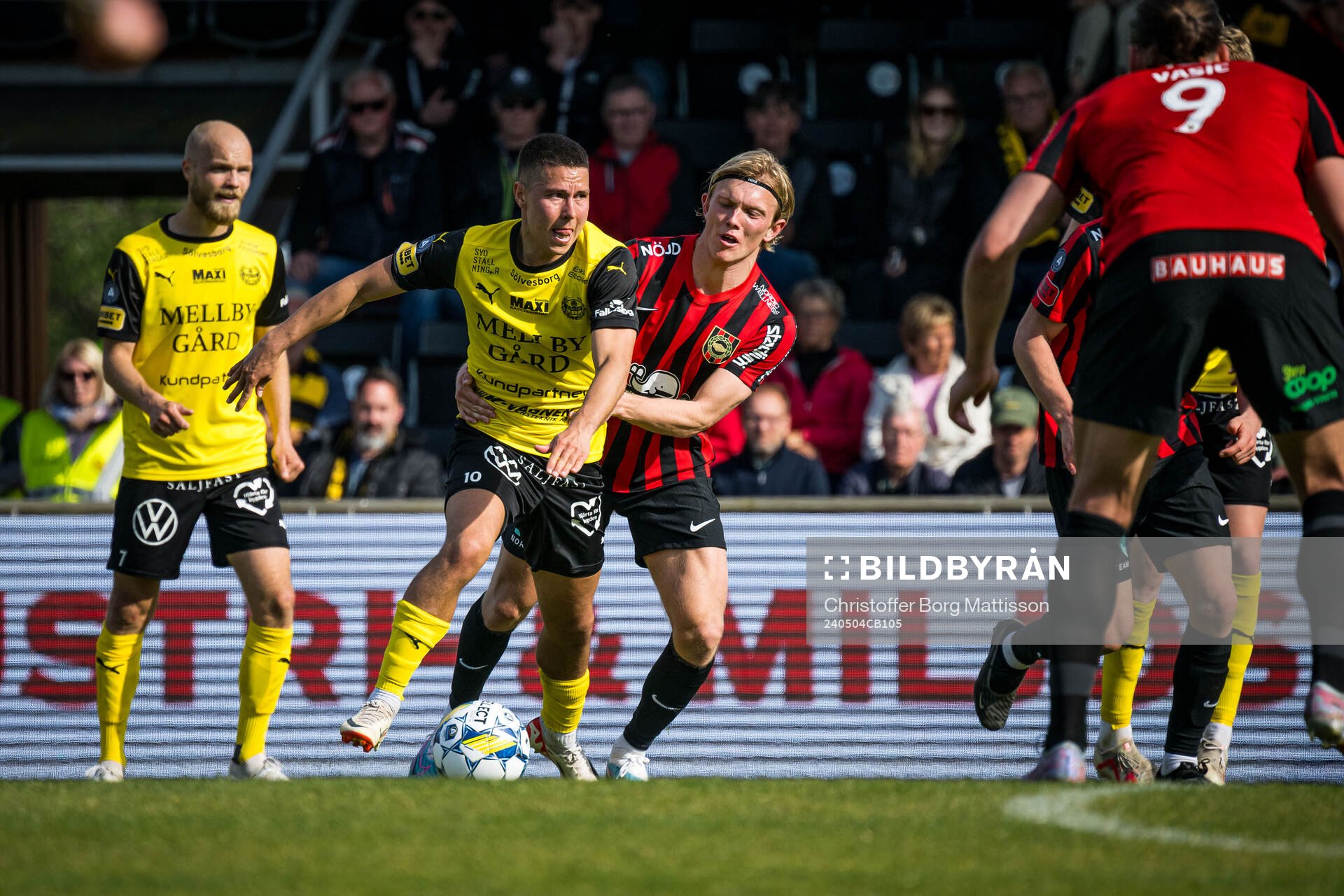 Mjällbys Nicklas Røjkjær och Brommapojkarnas Alexander