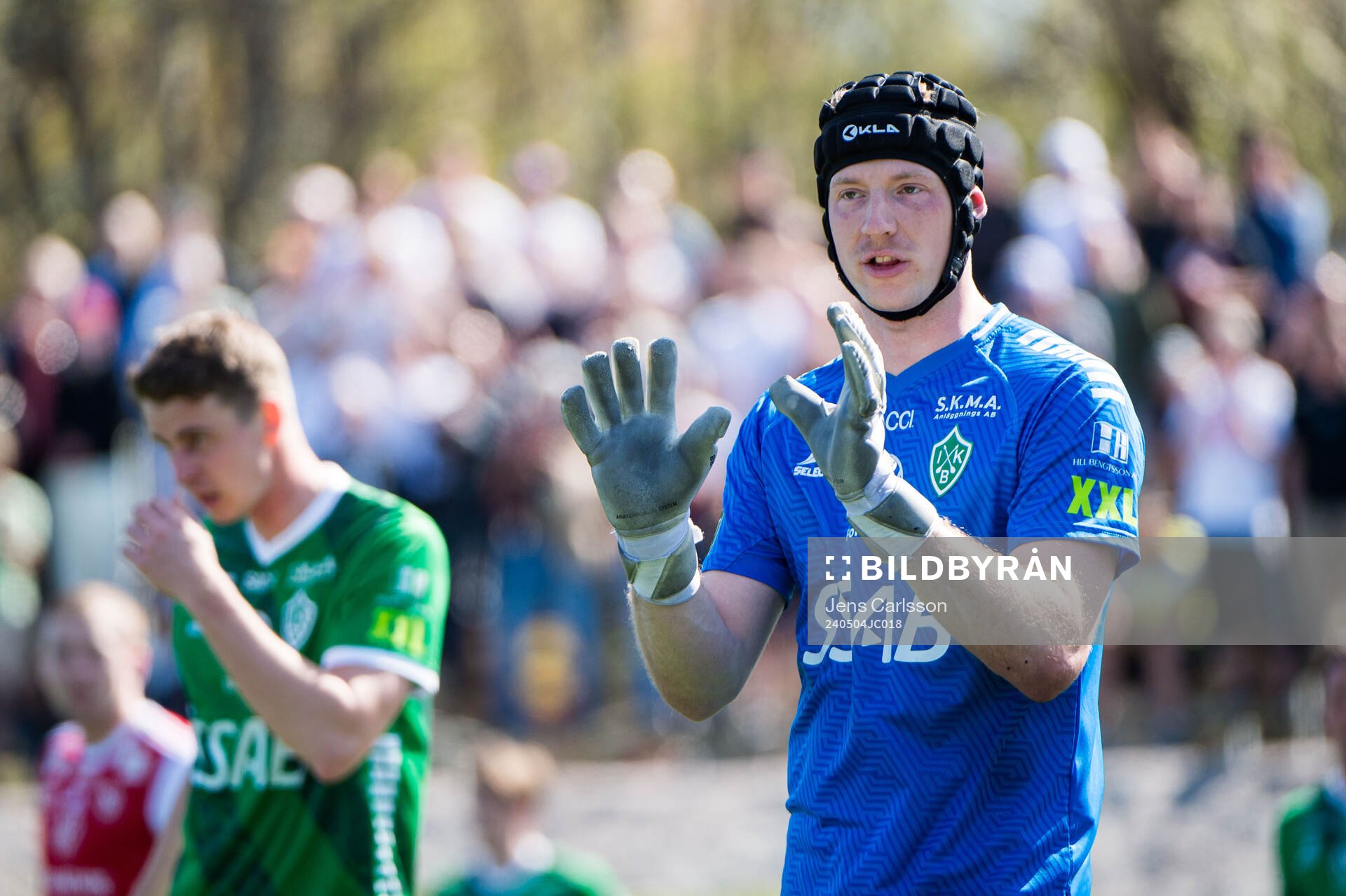Brages målvakt Viktor Frodig under fotbollsmatchen i Superettan mellan Sandviken och Brage den 4 maj 2024 i Sandviken. 