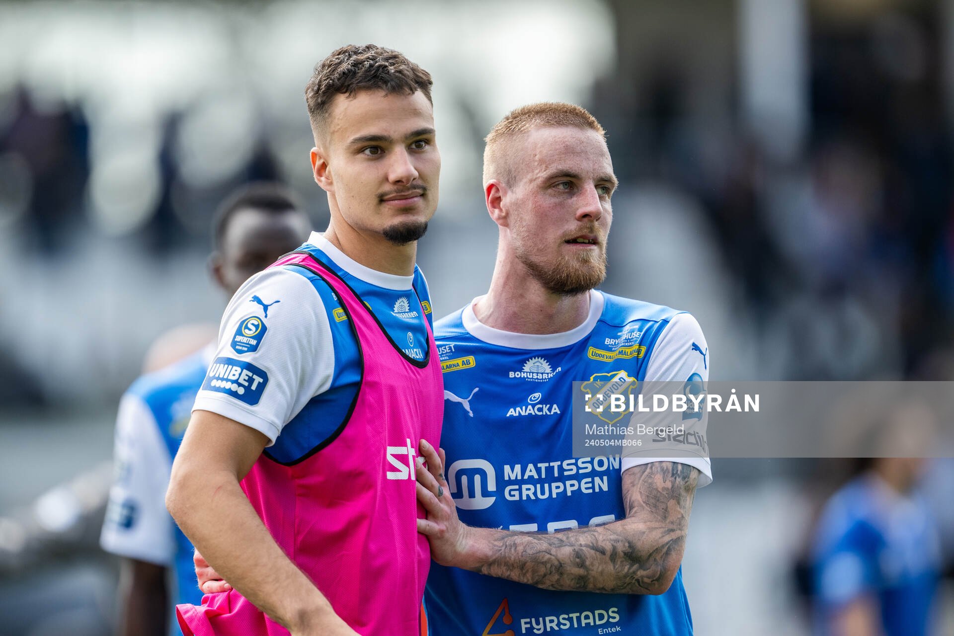 IK Oddevolds Assad Al Hamlawi och Filip Karlin jublar